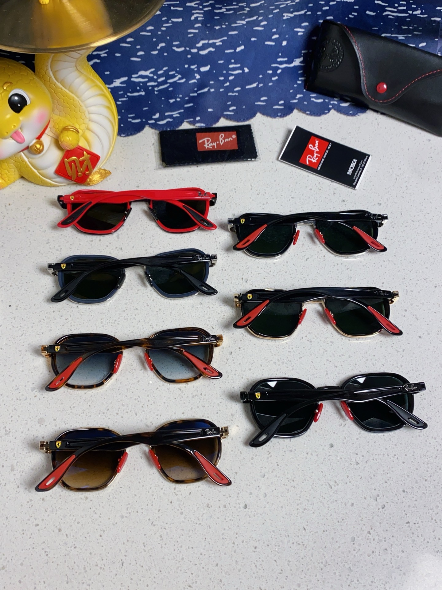   爆款来袭 现货 RAYBAN 雷朋法拉利合作款 代工厂品质 💛💚❤️男女通用太阳镜 防爆玻璃镜片 轻