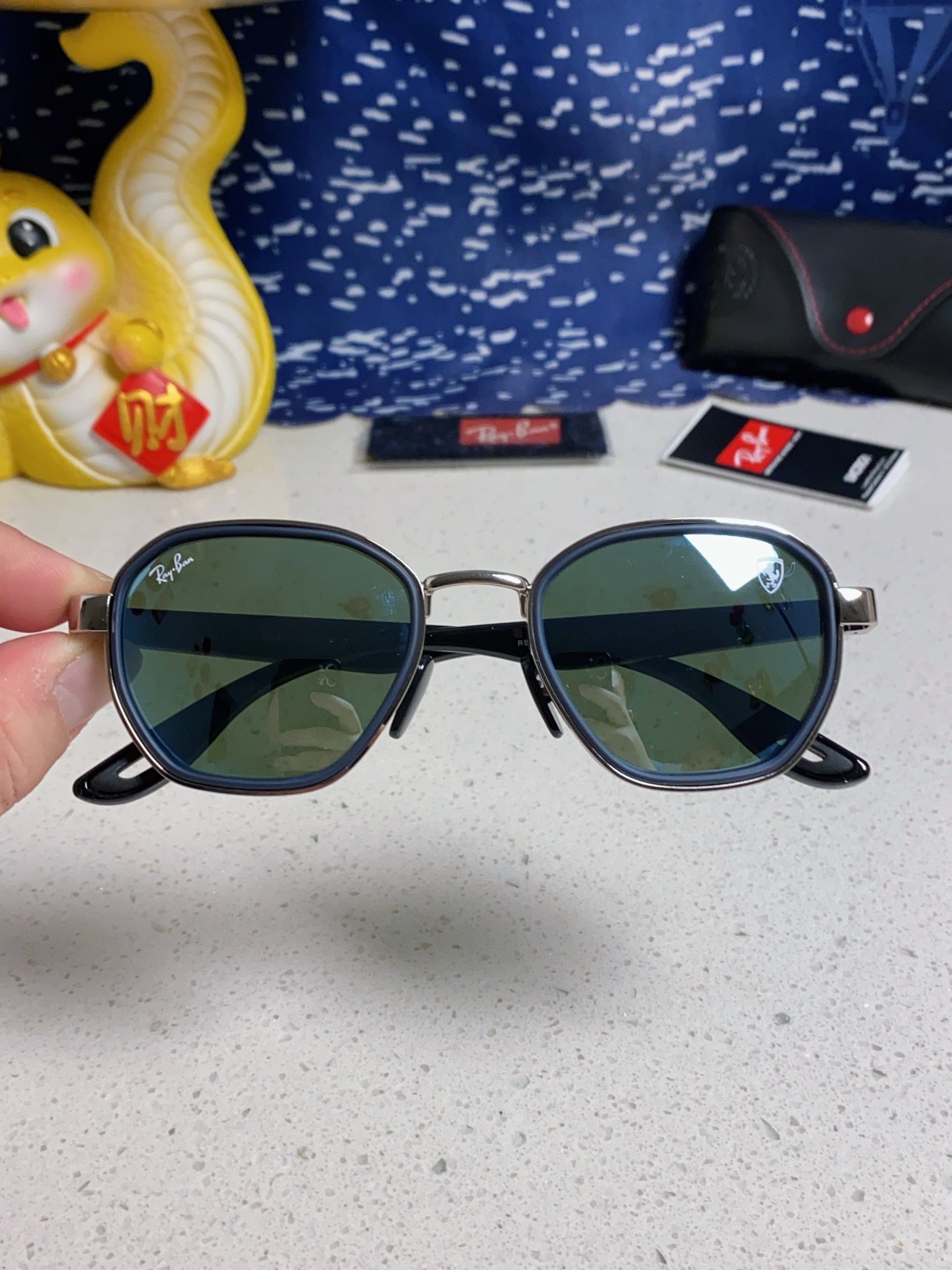   爆款来袭 现货 RAYBAN 雷朋法拉利合作款 代工厂品质 💛💚❤️男女通用太阳镜 防爆玻璃镜片 轻