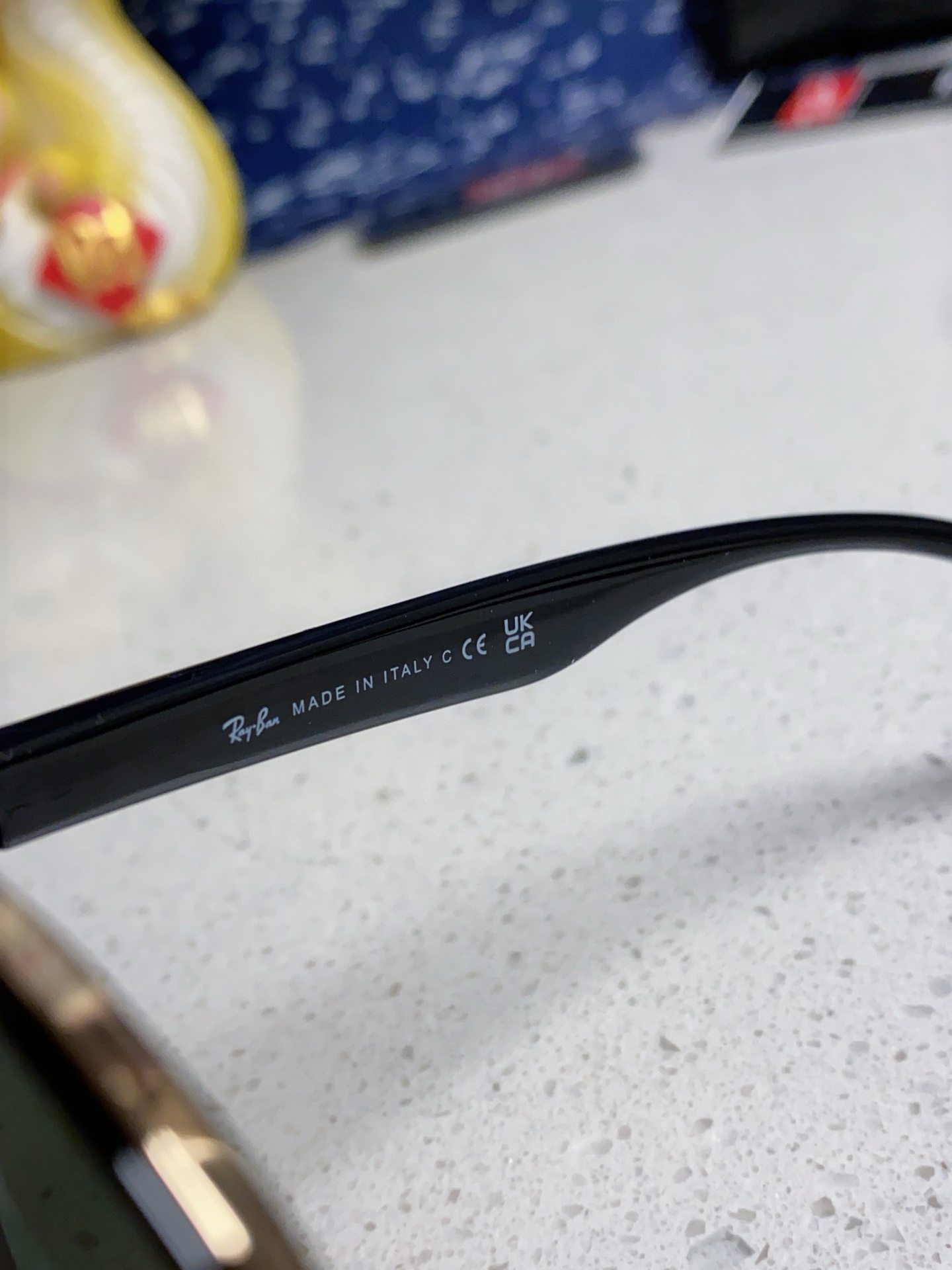   爆款来袭 现货 RAYBAN 雷朋法拉利合作款 代工厂品质 💛💚❤️男女通用太阳镜 防爆玻璃镜片 轻