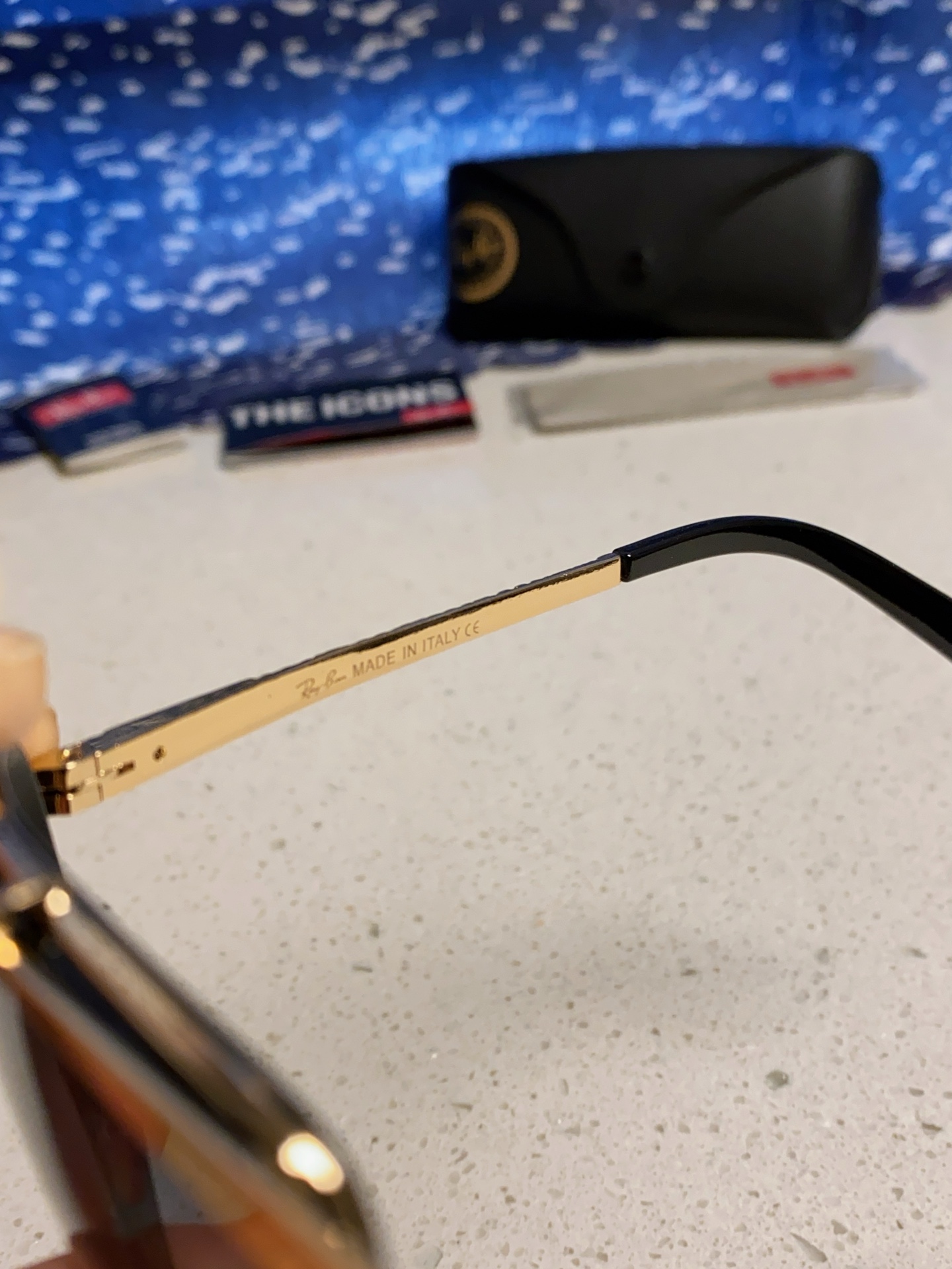  RAYBAN 雷朋 RB4413 新款时尚框 炫彩潮款太阳镜 方框，男女通用🔝🔝。size：58-16