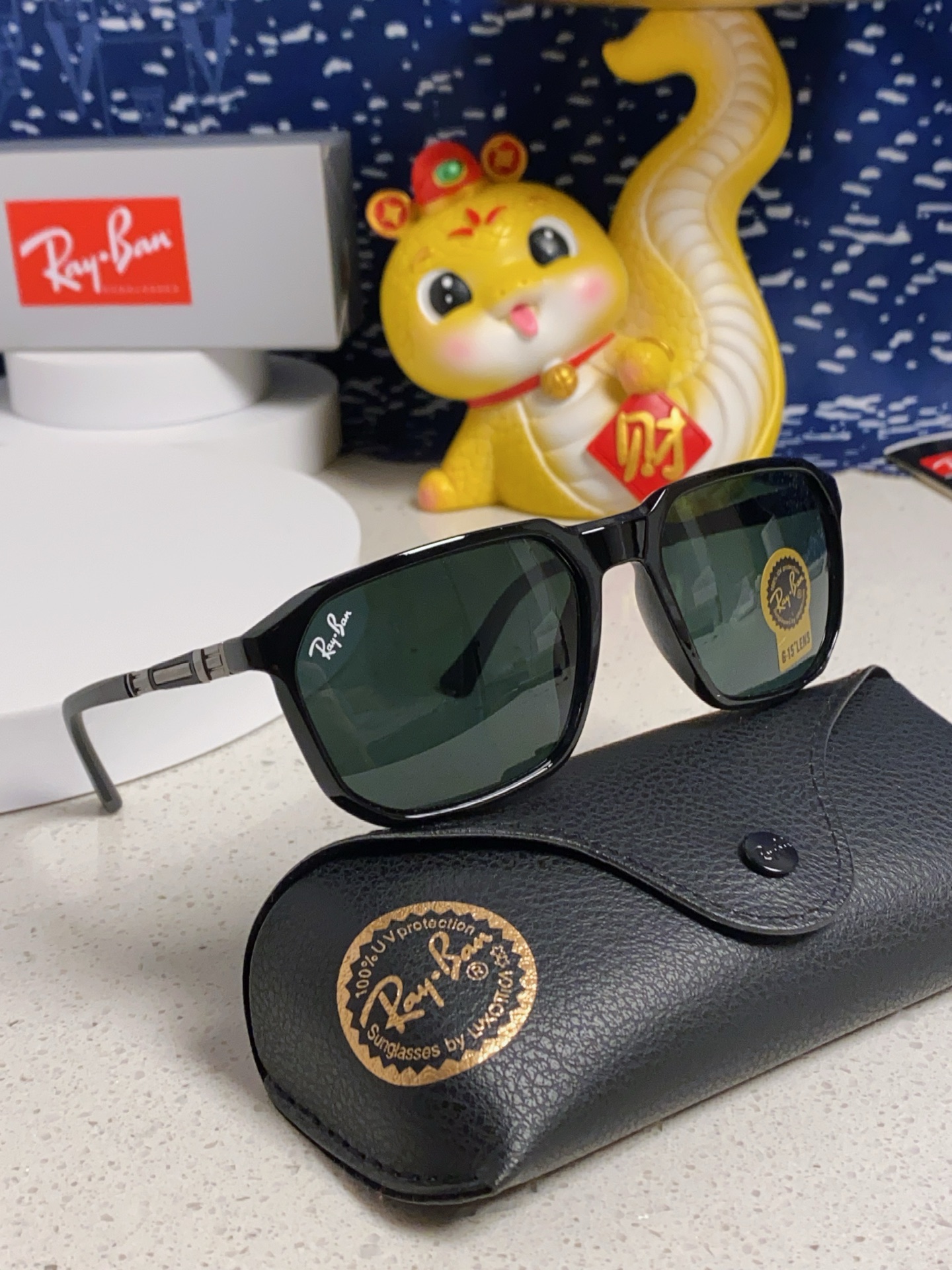  RAYBAN雷朋 2025新款玻璃太阳镜防紫外线防强光镜片男女通用墨镜新款高档高清墨镜 RB9112 