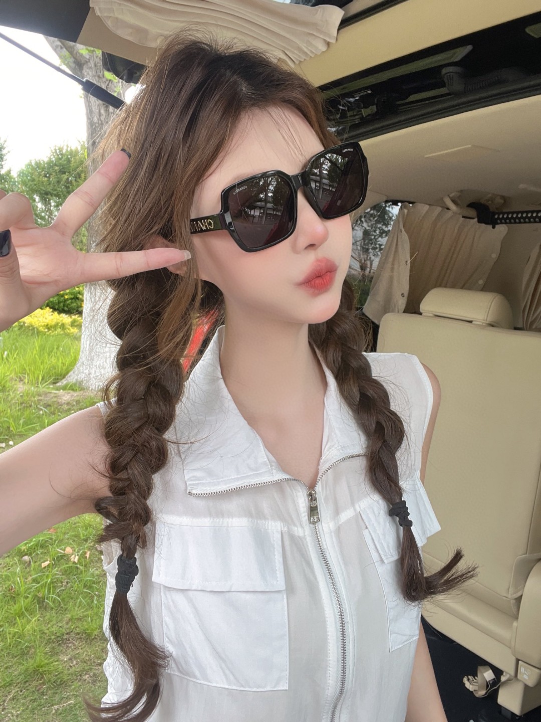  chanel香奈儿 👓 ch5408 赵露思宝宝款 
💗网红博主们都爱ta～ 素颜必备