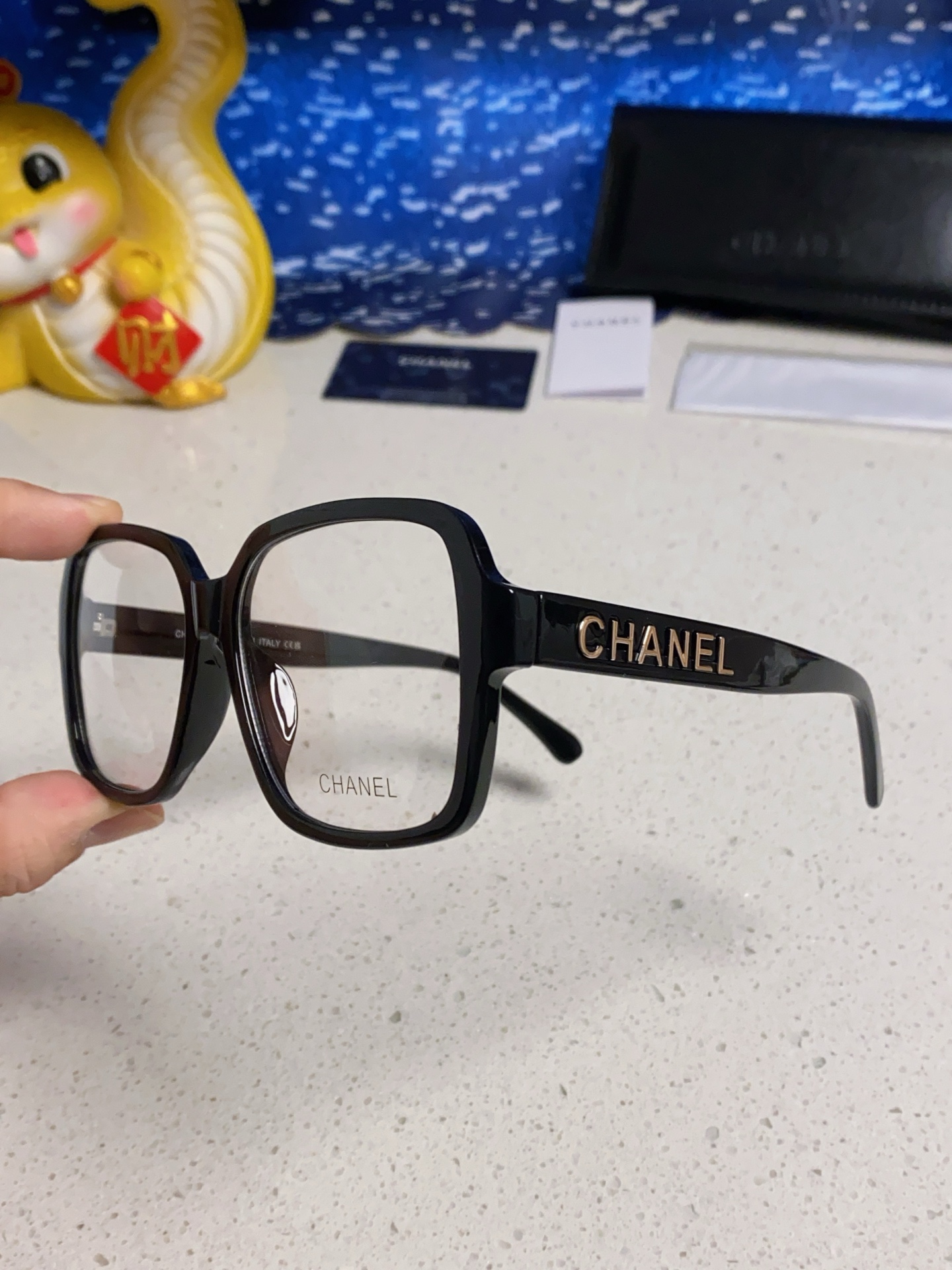  chanel香奈儿 👓 ch5408 赵露思宝宝款 
💗网红博主们都爱ta～ 素颜必备