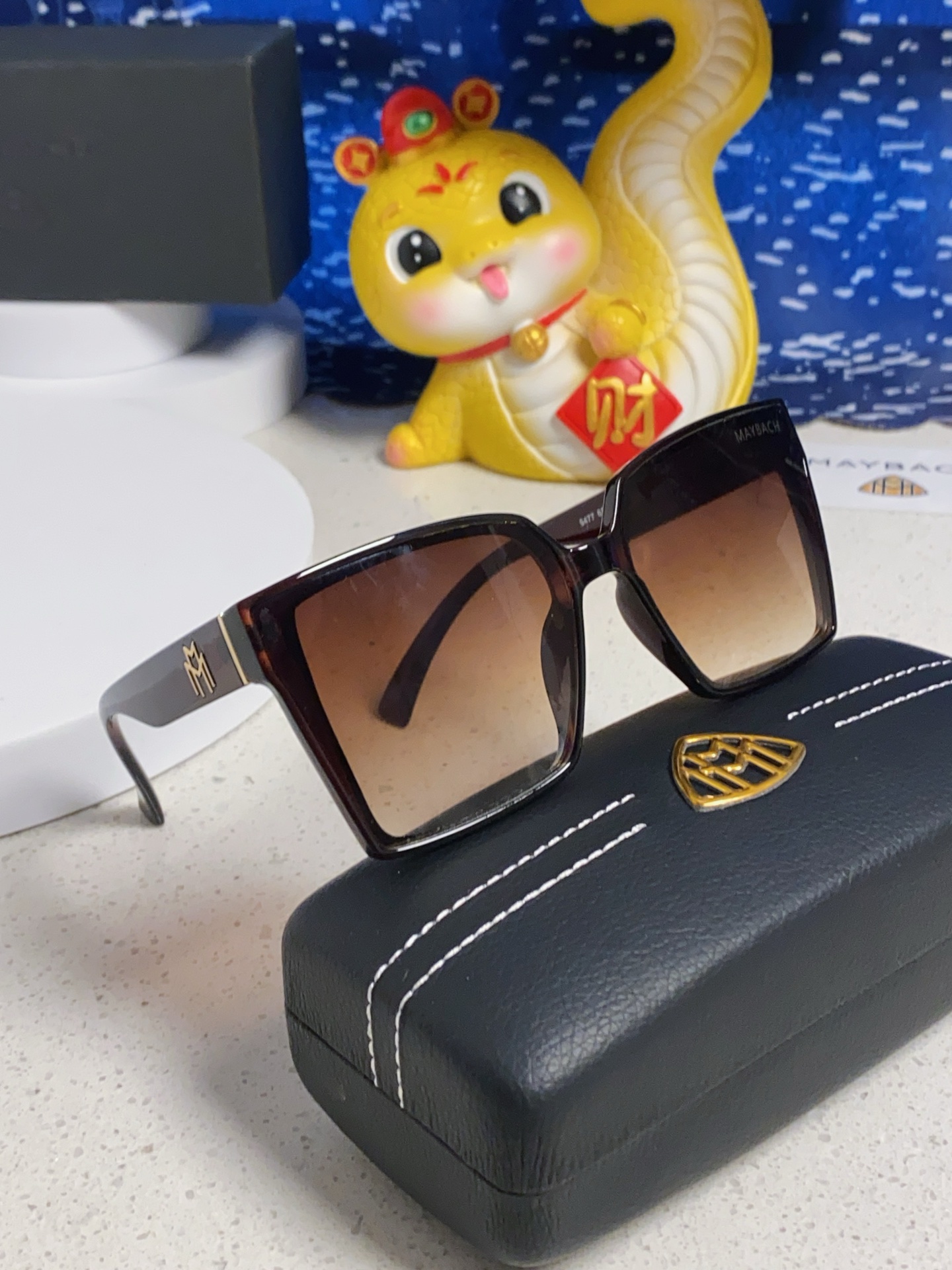  Maybach迈巴赫 2025新款男士女士宽边休闲偏光太阳镜高级感舒适墨镜开车驾驶防紫外线
