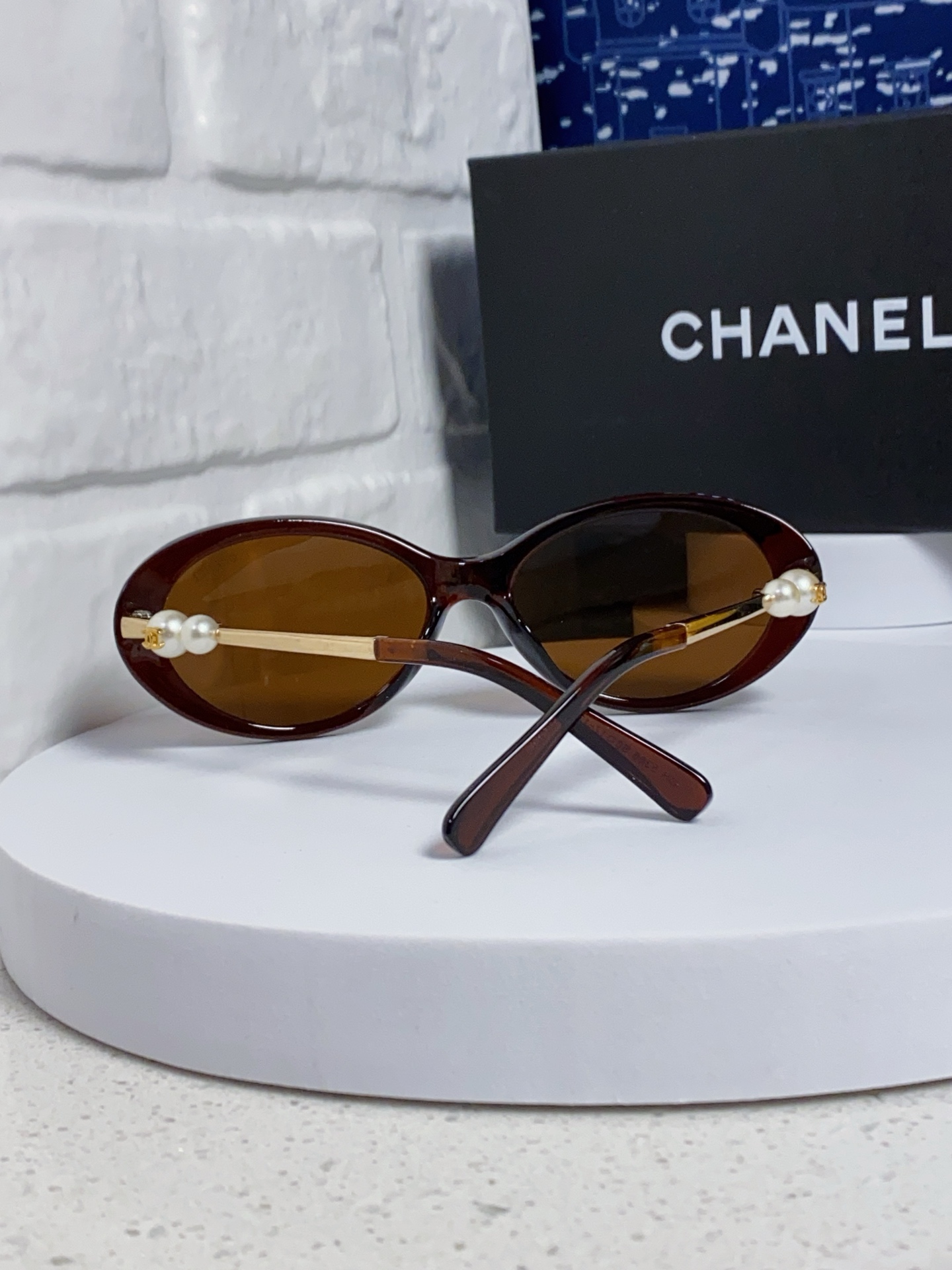  Chanel香奈儿 2025新款双珍珠墨镜女款复古高级感黑色椭圆形防紫外线太阳镜