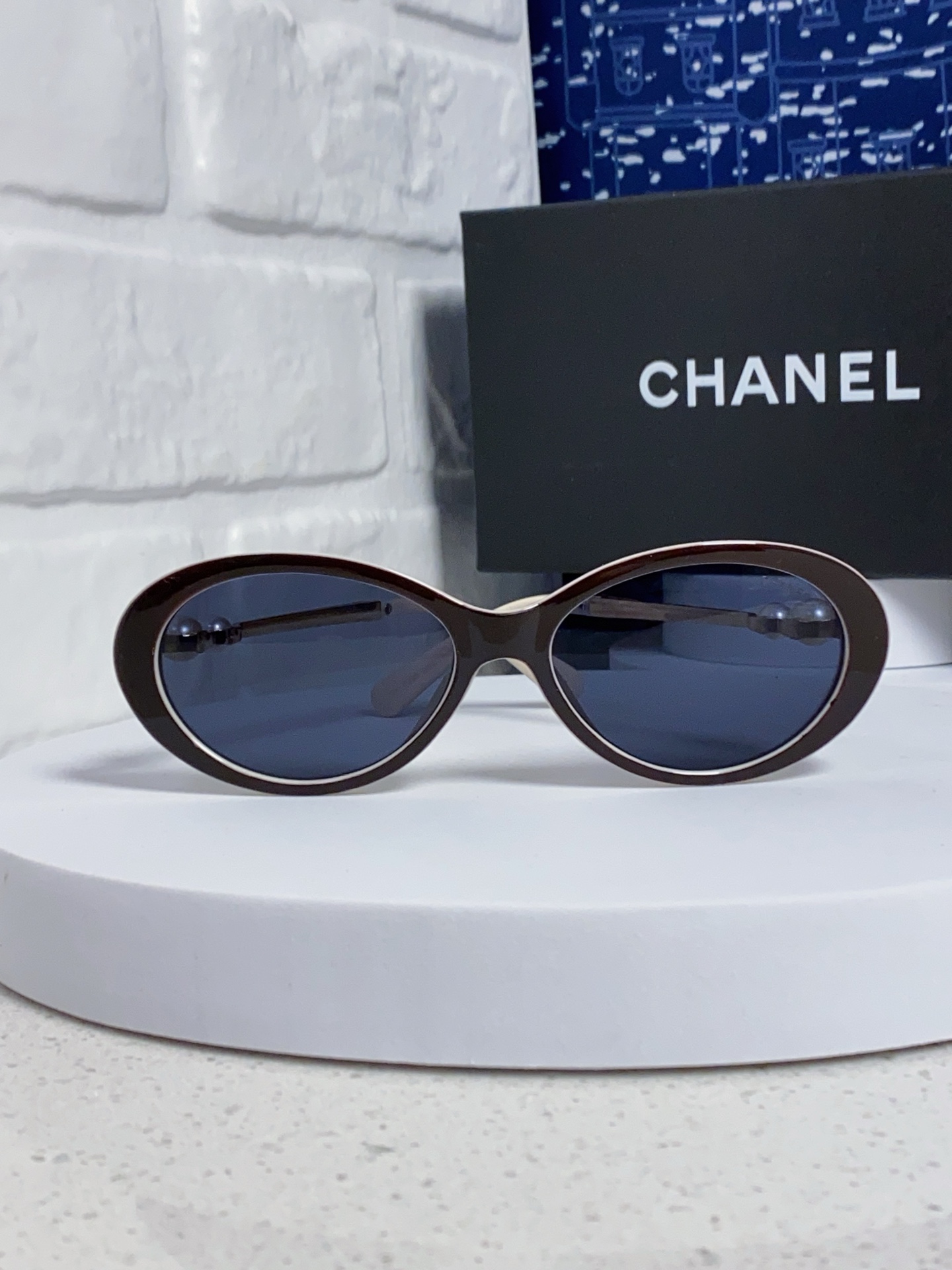  Chanel香奈儿 2025新款双珍珠墨镜女款复古高级感黑色椭圆形防紫外线太阳镜