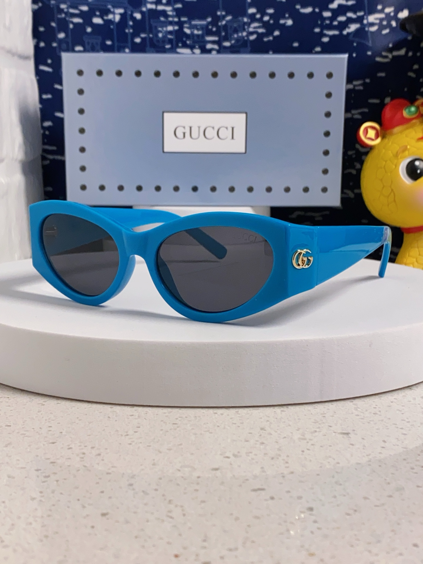  新款Gucci古奇 墨镜猫眼时尚潮流超轻简约复古宽镜腿太阳眼镜 