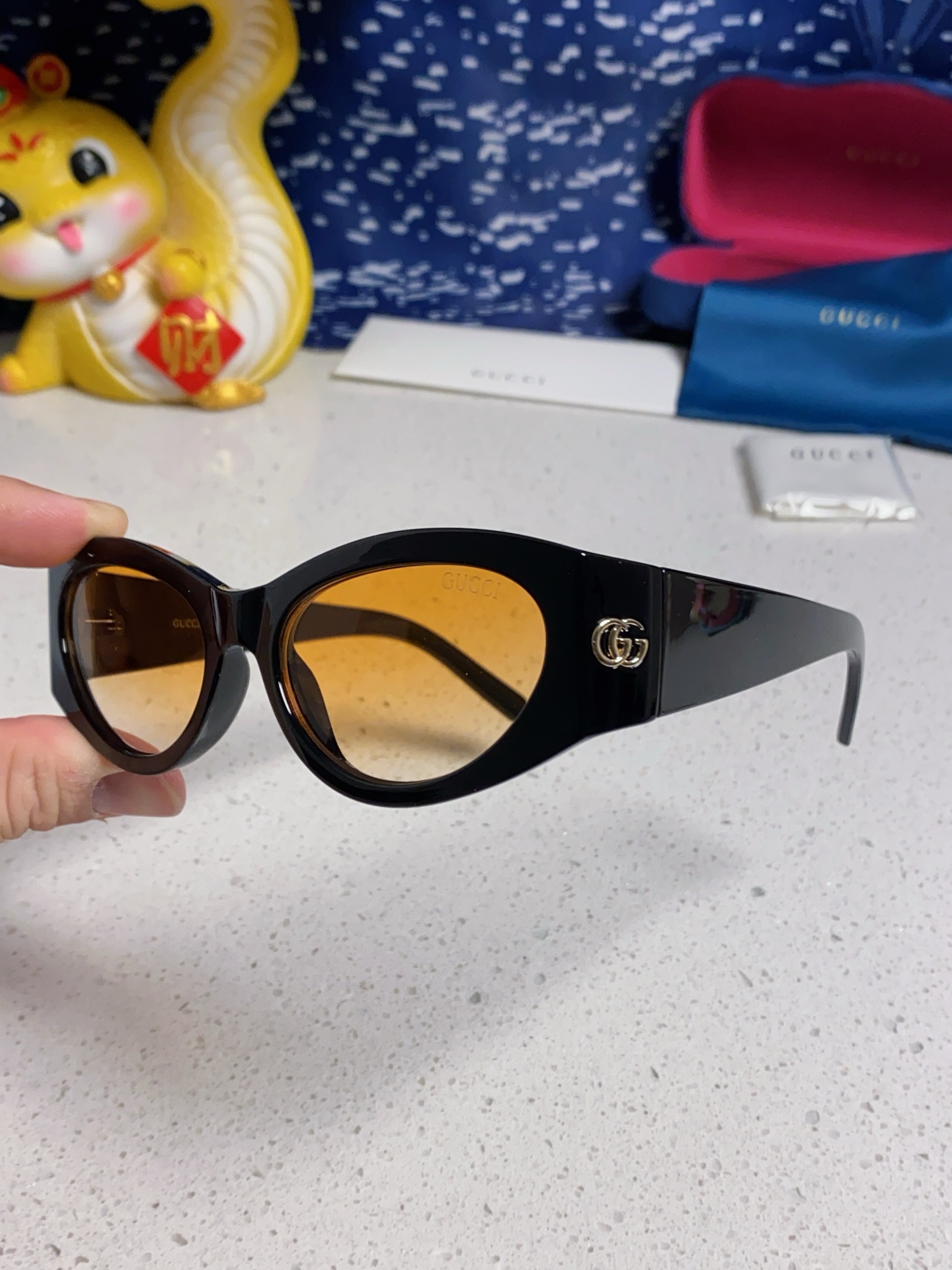  新款Gucci古奇 墨镜猫眼时尚潮流超轻简约复古宽镜腿太阳眼镜 