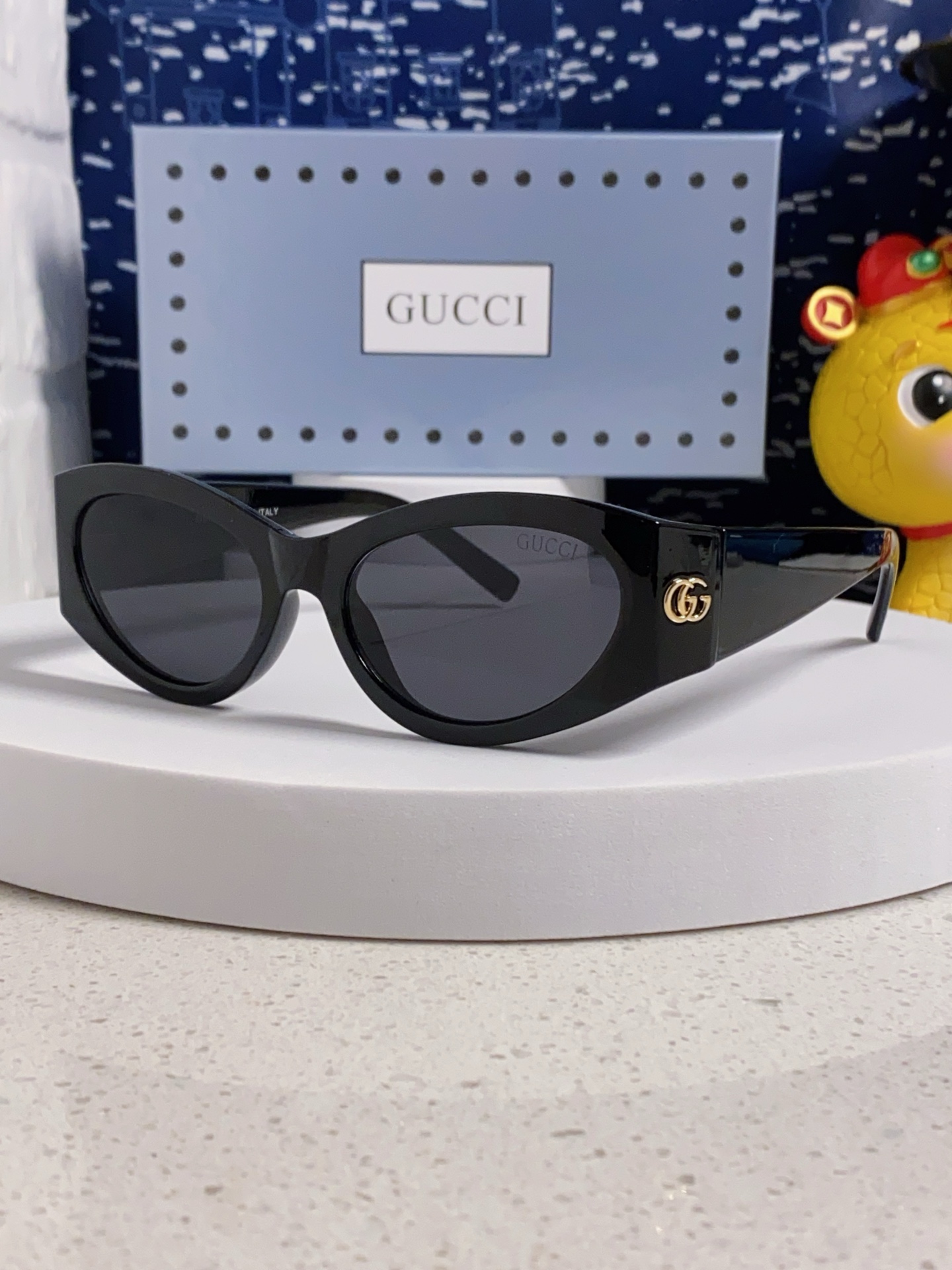  新款Gucci古奇 墨镜猫眼时尚潮流超轻简约复古宽镜腿太阳眼镜 