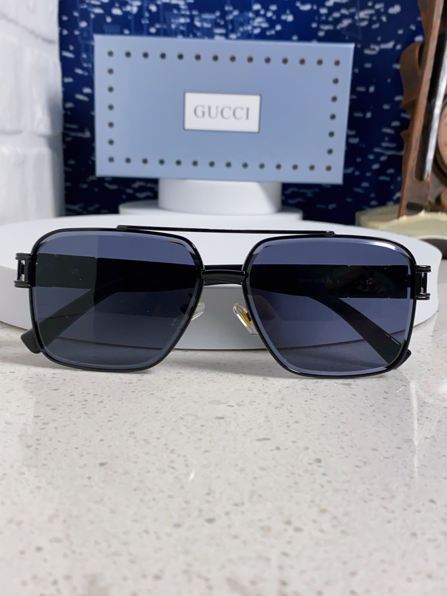  Gucci古奇 2025新款男款金属方形大框太阳眼镜 时尚双梁遮阳墨镜女素颜防紫外线 男女通用