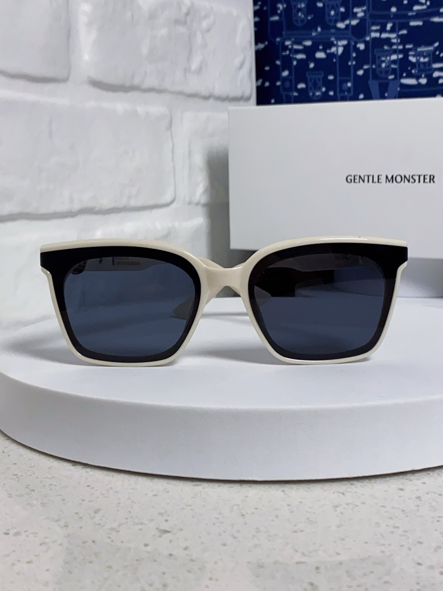  Gentle Moster(GM)    2025新款欧美时尚男女方框舒适太阳眼欧洲站博主开车小红书墨