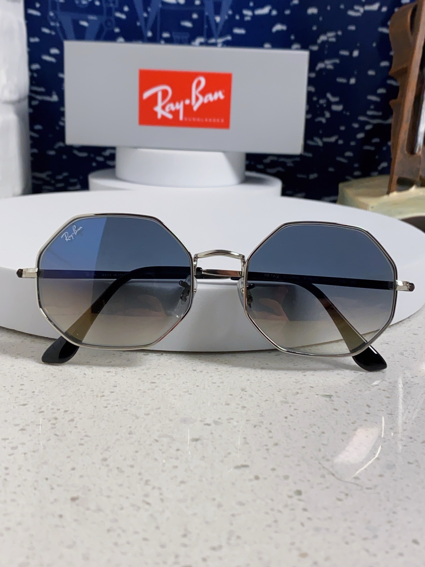  RayBan雷朋 2025新款钢化玻璃镜片太阳镜经典多边形男女时尚潮酷开车专用墨镜 RB1972 Si