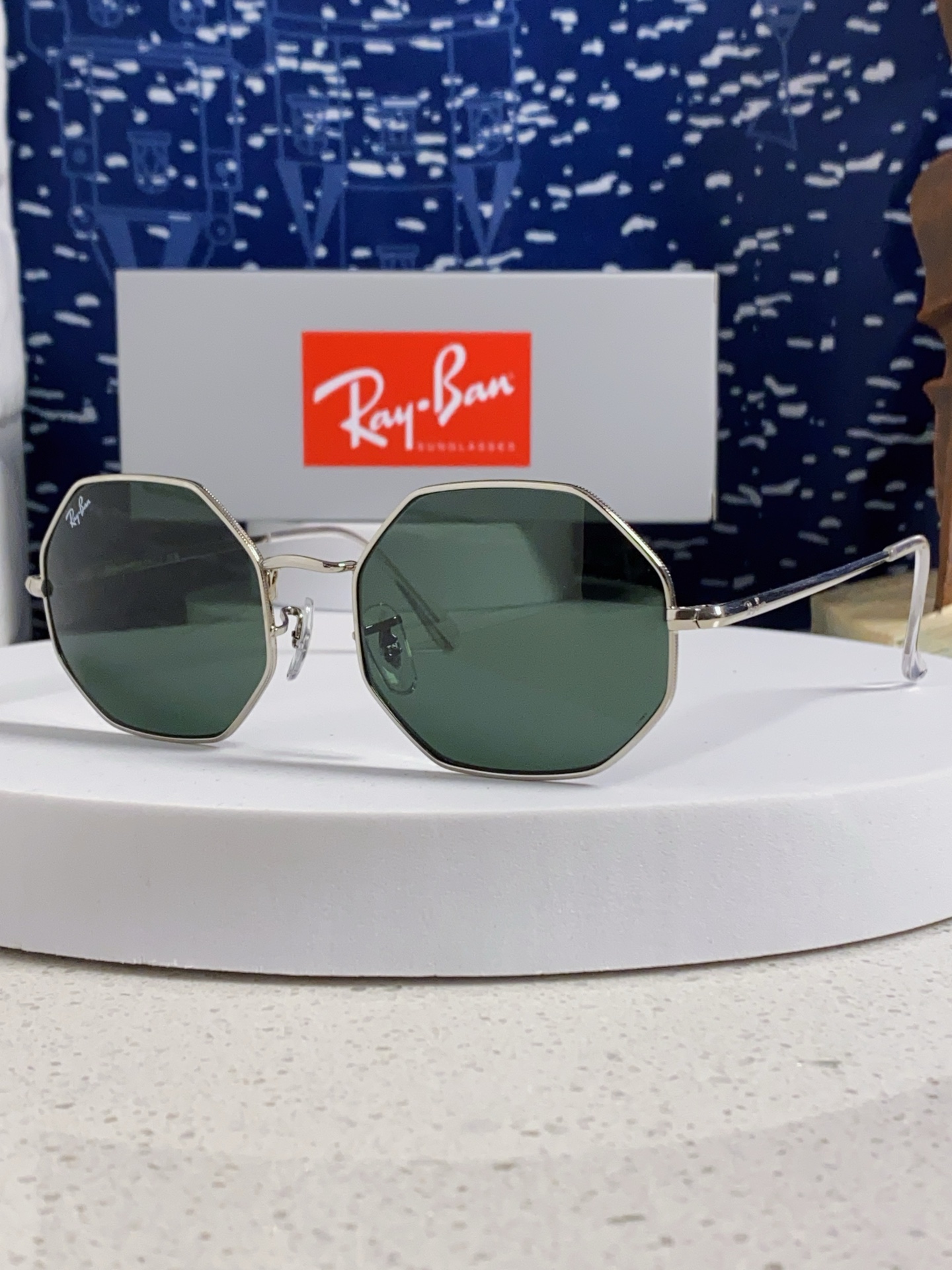  RayBan雷朋 2025新款钢化玻璃镜片太阳镜经典多边形男女时尚潮酷开车专用墨镜 RB1972 Si