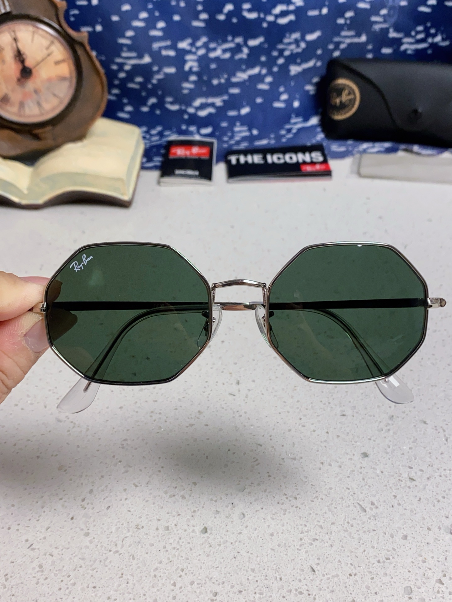  RayBan雷朋 2025新款钢化玻璃镜片太阳镜经典多边形男女时尚潮酷开车专用墨镜 RB1972 Si