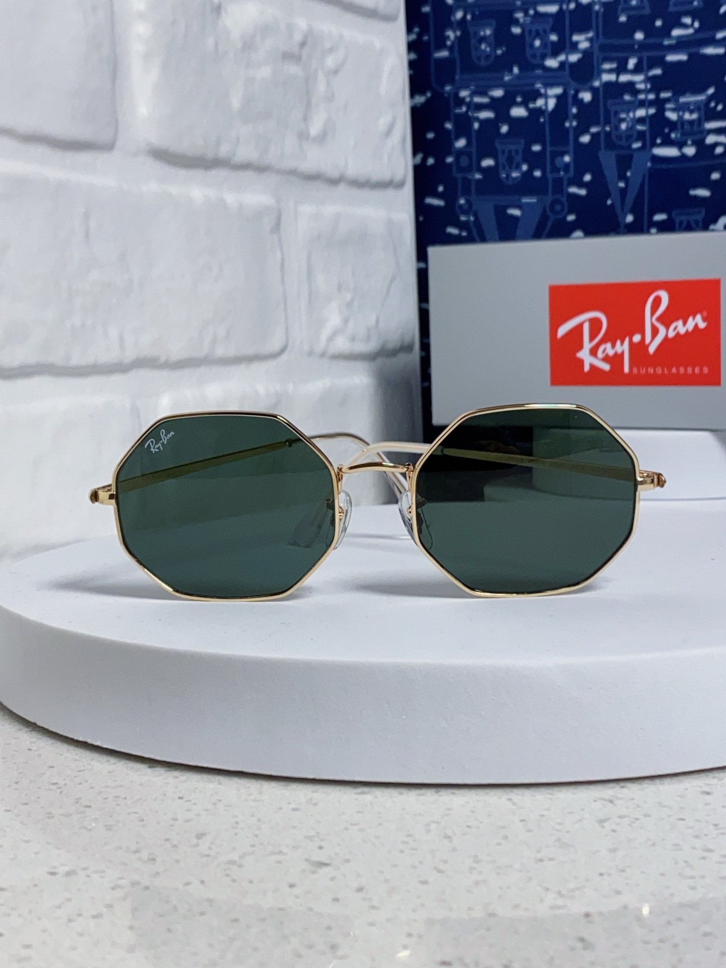  RayBan雷朋 2025新款钢化玻璃镜片太阳镜经典多边形男女时尚潮酷开车专用墨镜 RB1972 Si