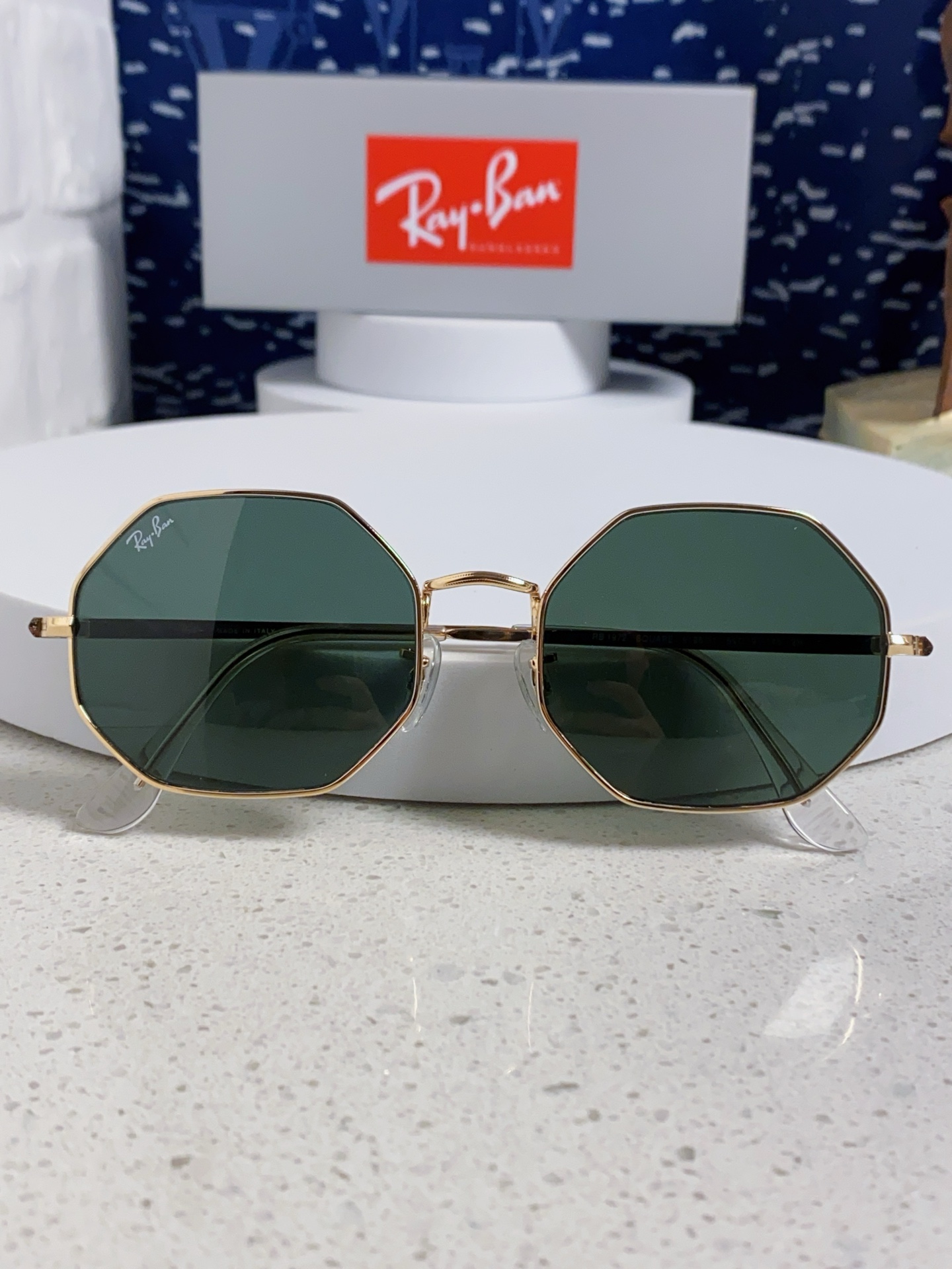  RayBan雷朋 2025新款钢化玻璃镜片太阳镜经典多边形男女时尚潮酷开车专用墨镜 RB1972 Si