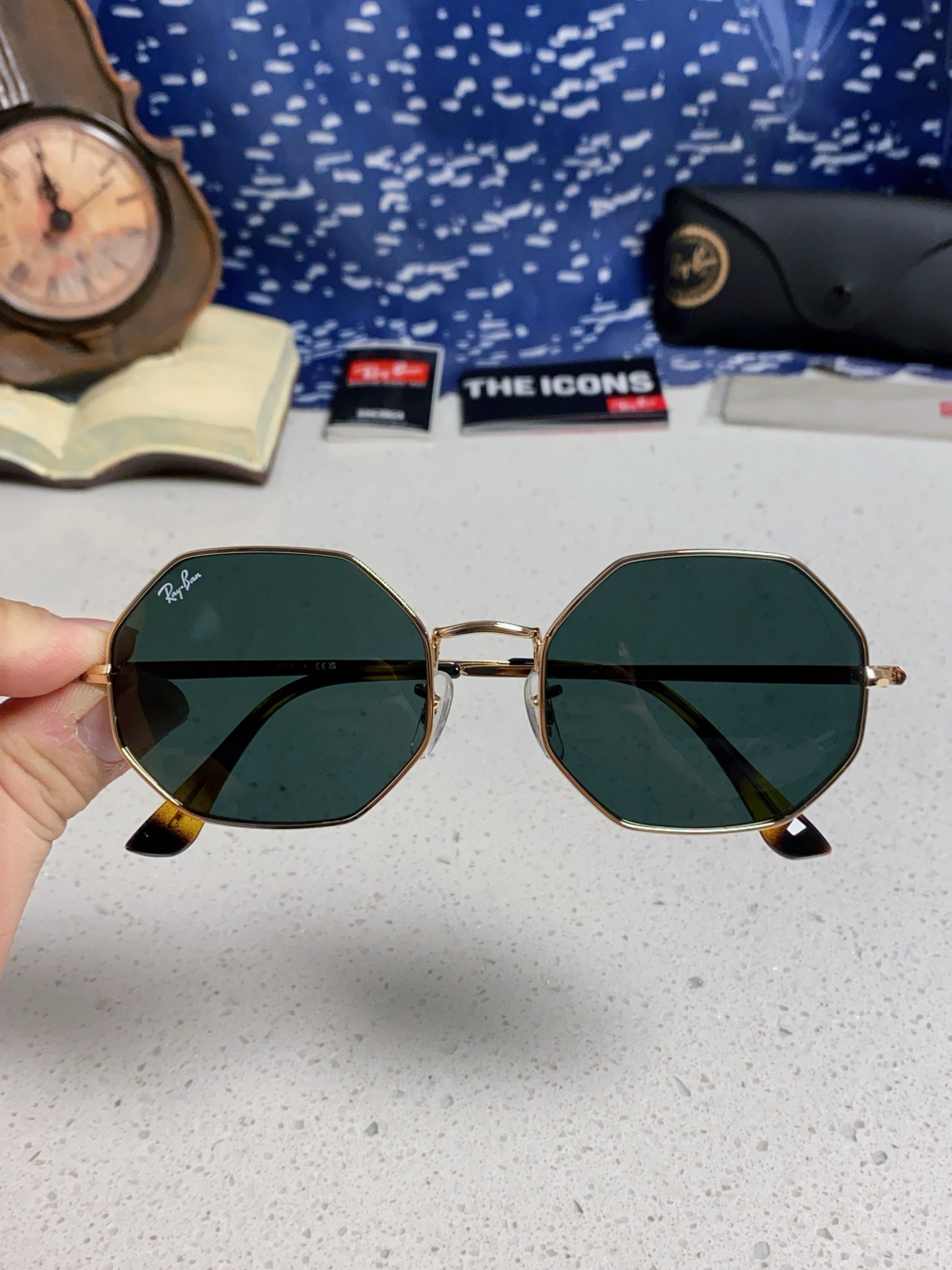  RayBan雷朋 2025新款钢化玻璃镜片太阳镜经典多边形男女时尚潮酷开车专用墨镜 RB1972 Si