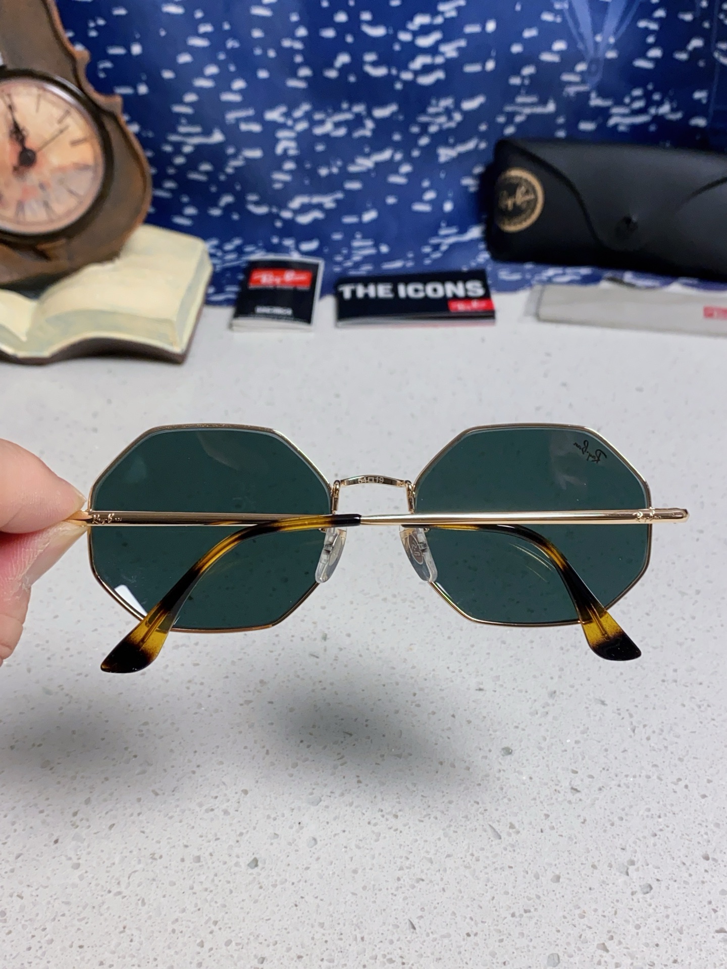  RayBan雷朋 2025新款钢化玻璃镜片太阳镜经典多边形男女时尚潮酷开车专用墨镜 RB1972 Si