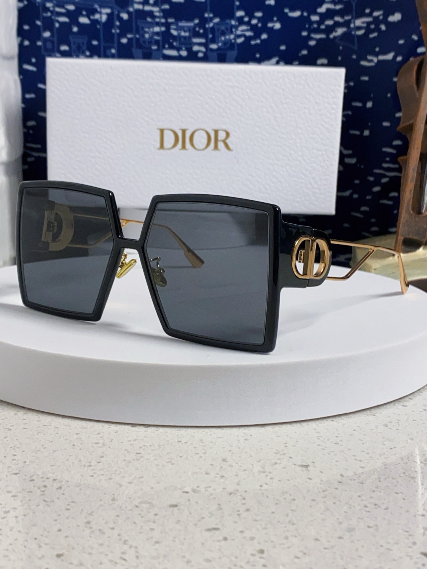  Dior迪奥 2025新款刘嘉玲小红书李艾杨颖女同款D家 个性方形太阳墨镜高级感墨镜女款防紫外线防晒适