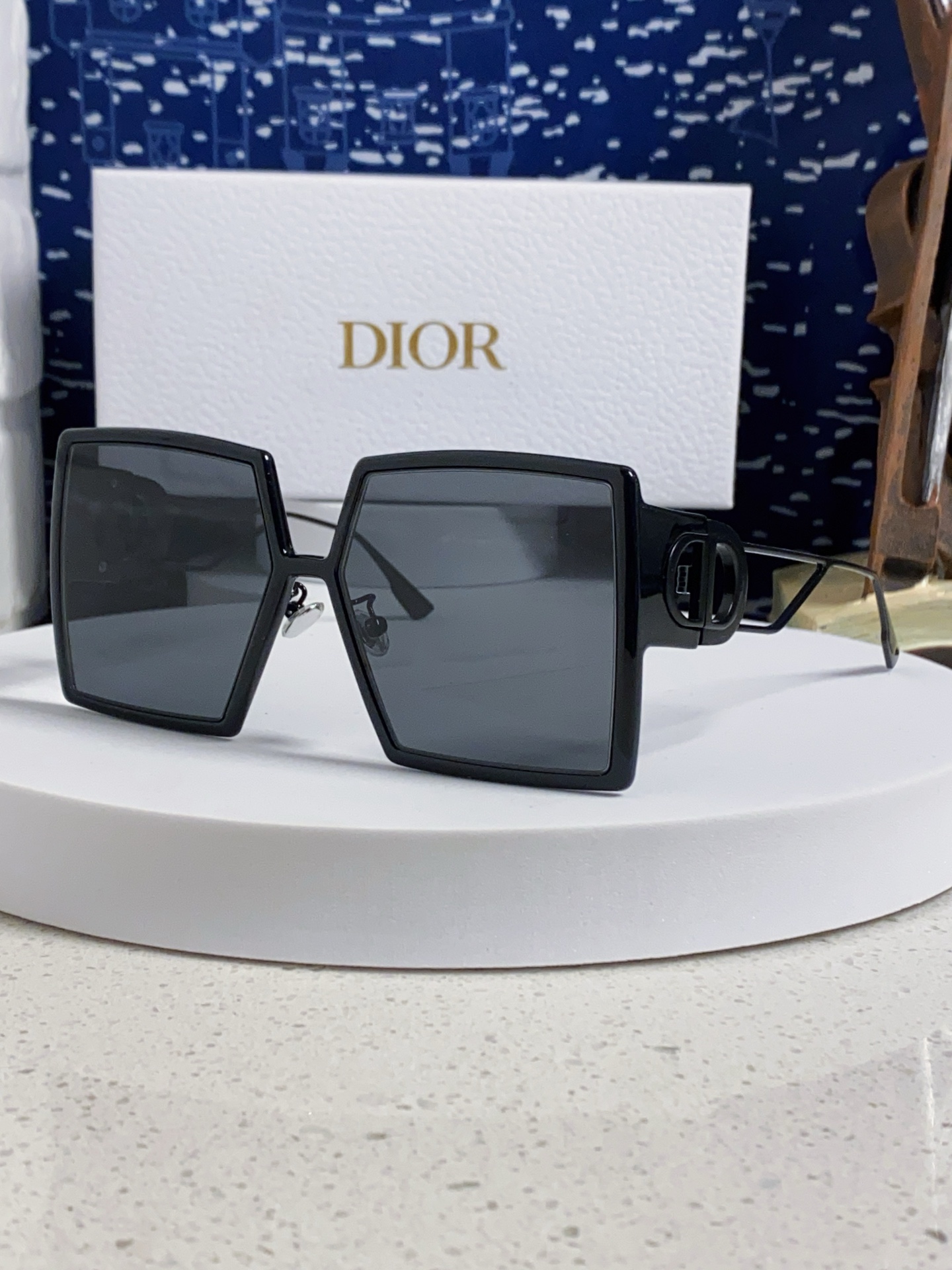  Dior迪奥 2025新款刘嘉玲小红书李艾杨颖女同款D家 个性方形太阳墨镜高级感墨镜女款防紫外线防晒适