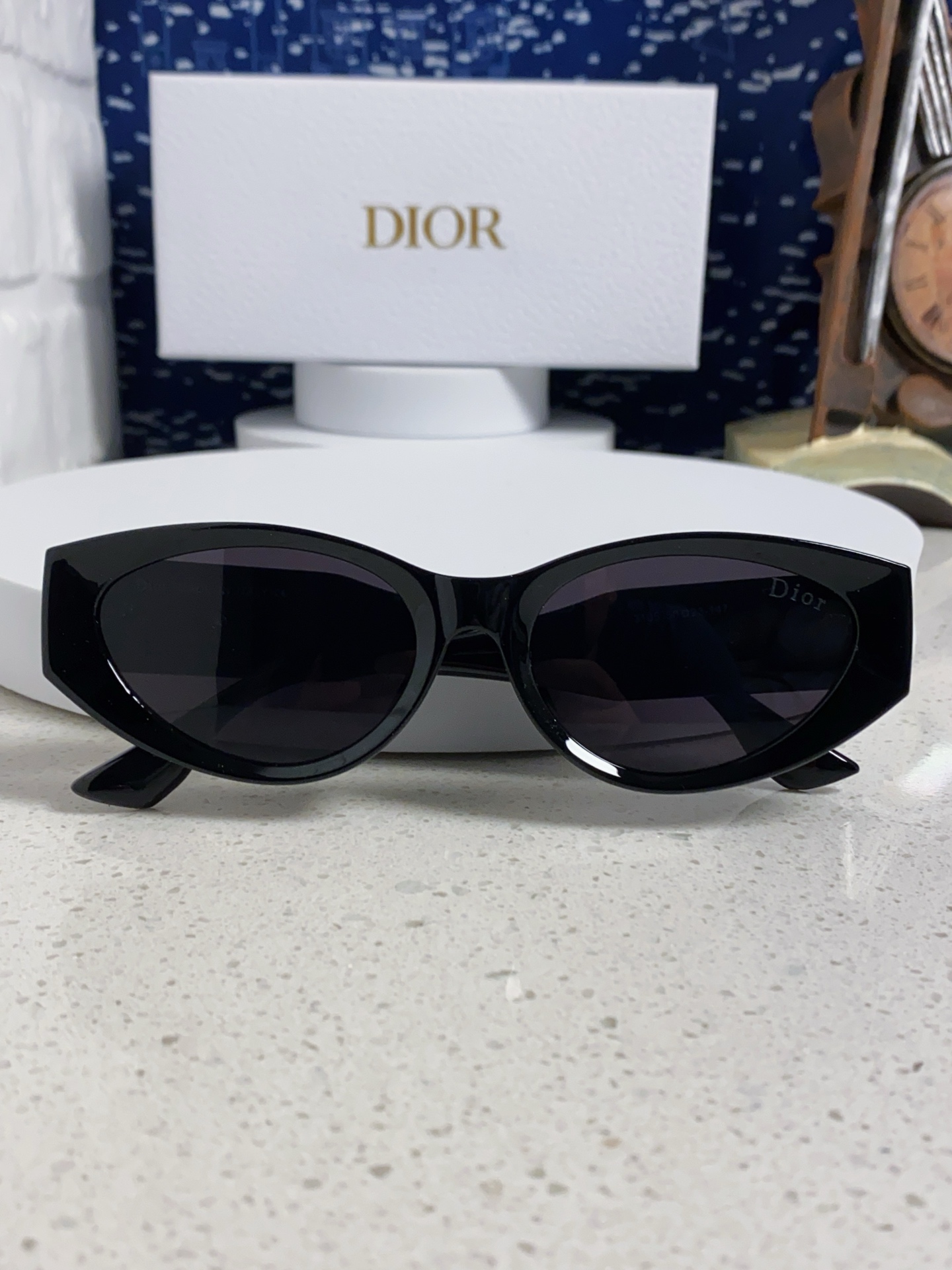  Dior迪奥 2025新款太阳眼镜 旅行遮阳墨镜30MONTAIGNE 防紫外线个性复古大气女士偏光墨