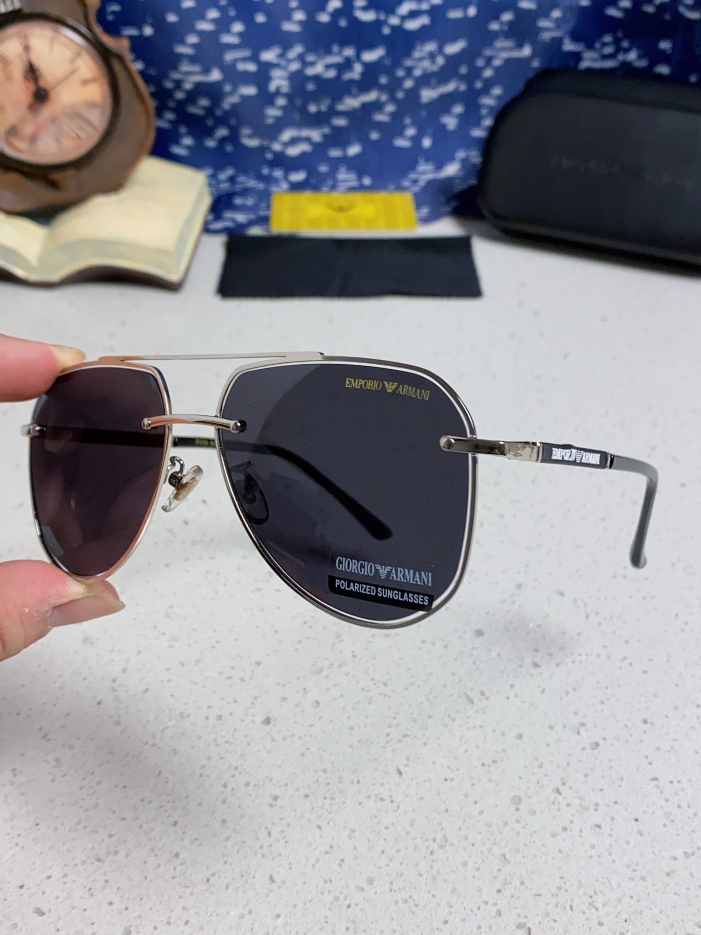  EmPorio Armani阿玛尼 2025新款男士金属记忆架偏光紫外线太阳镜蛤蟆框司机驾驶墨镜 