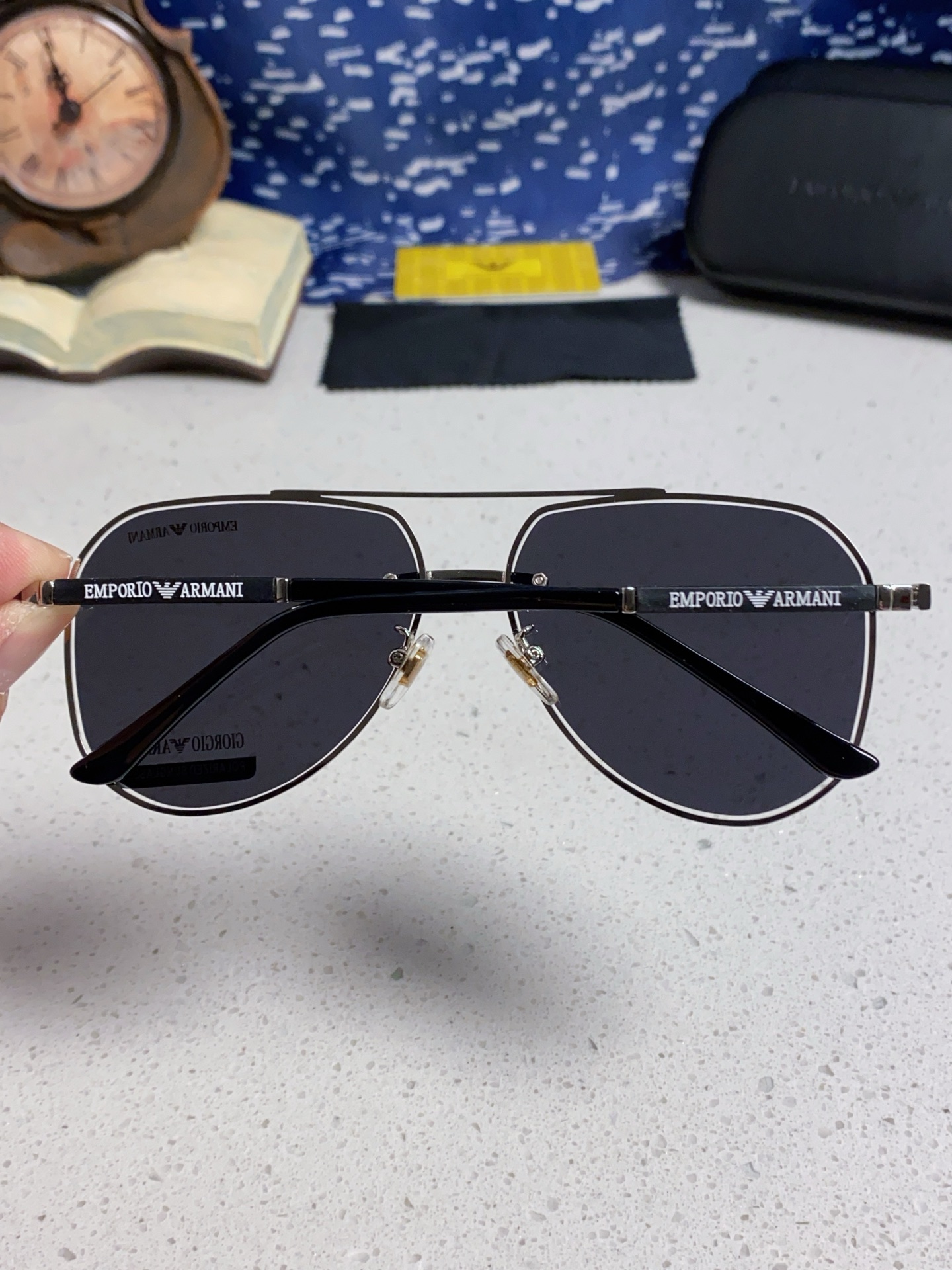  EmPorio Armani阿玛尼 2025新款男士金属记忆架偏光紫外线太阳镜蛤蟆框司机驾驶墨镜 