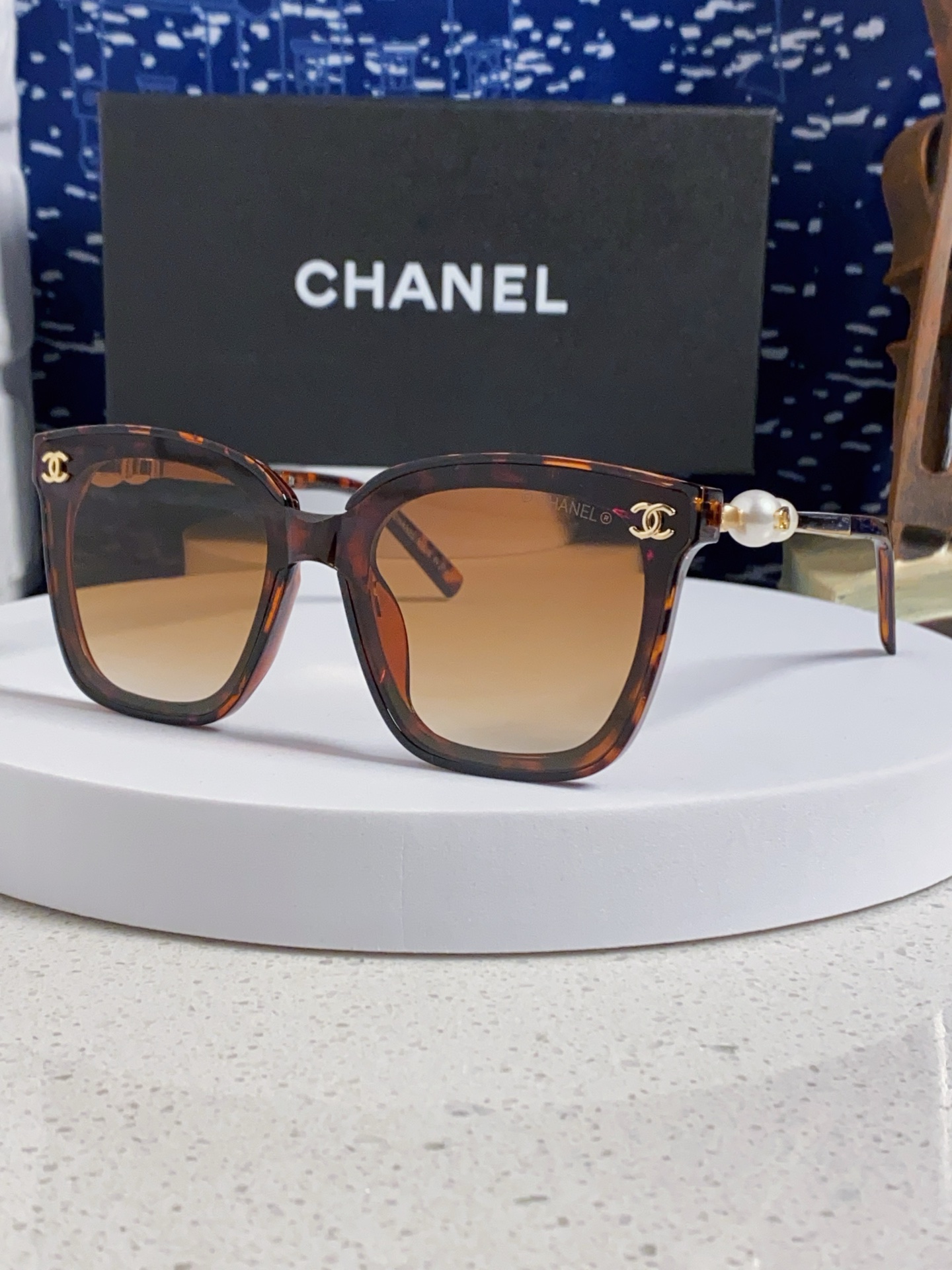  Chanel香奈儿 2025新款双C珍珠镜腿墨镜太阳镜 素颜高清镜片 女士墨镜