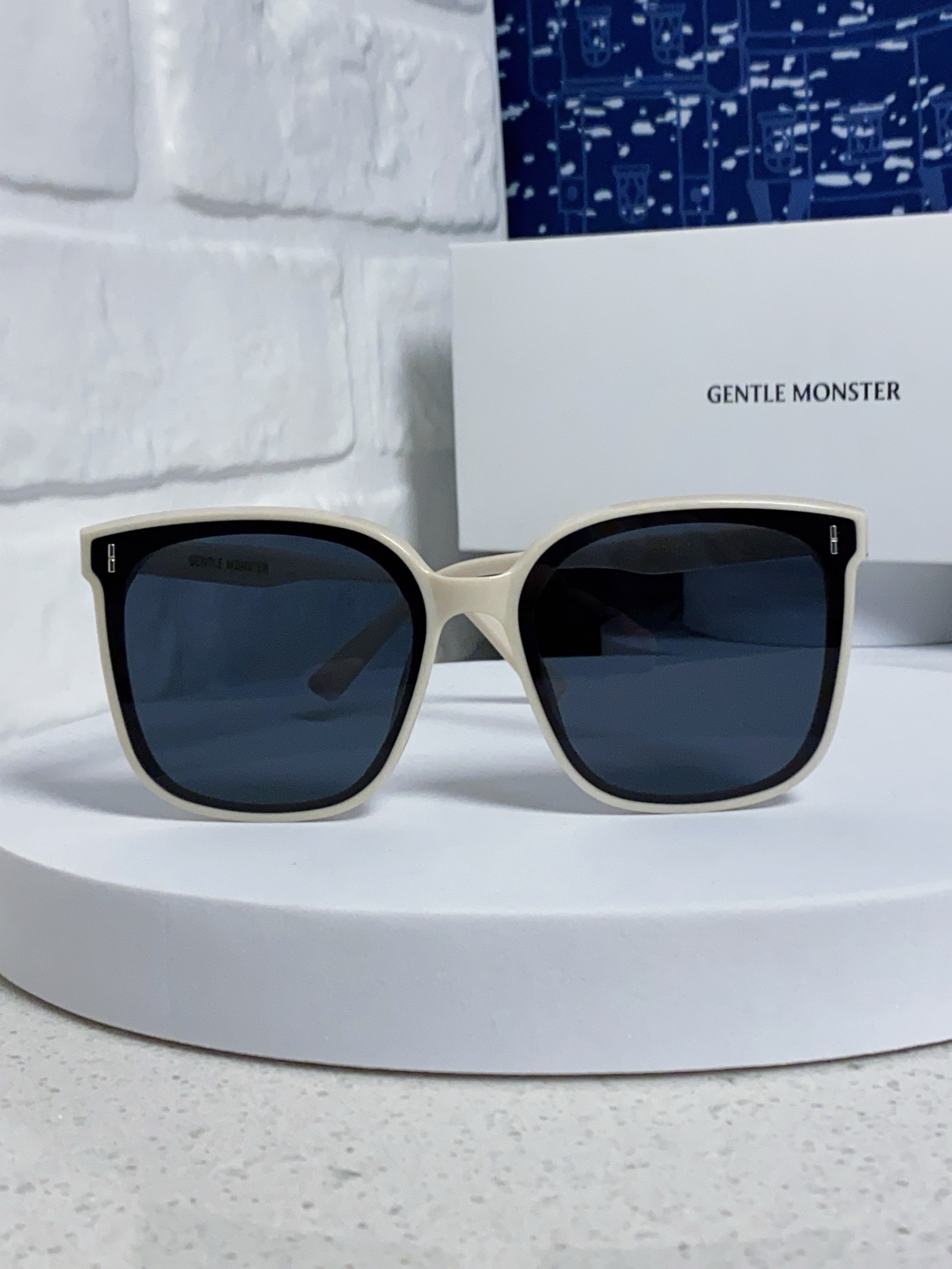   Gentle Moster(GM)  2025新款韩国V牌 女士墨镜小红书同款太阳镜男大框大脸显瘦 