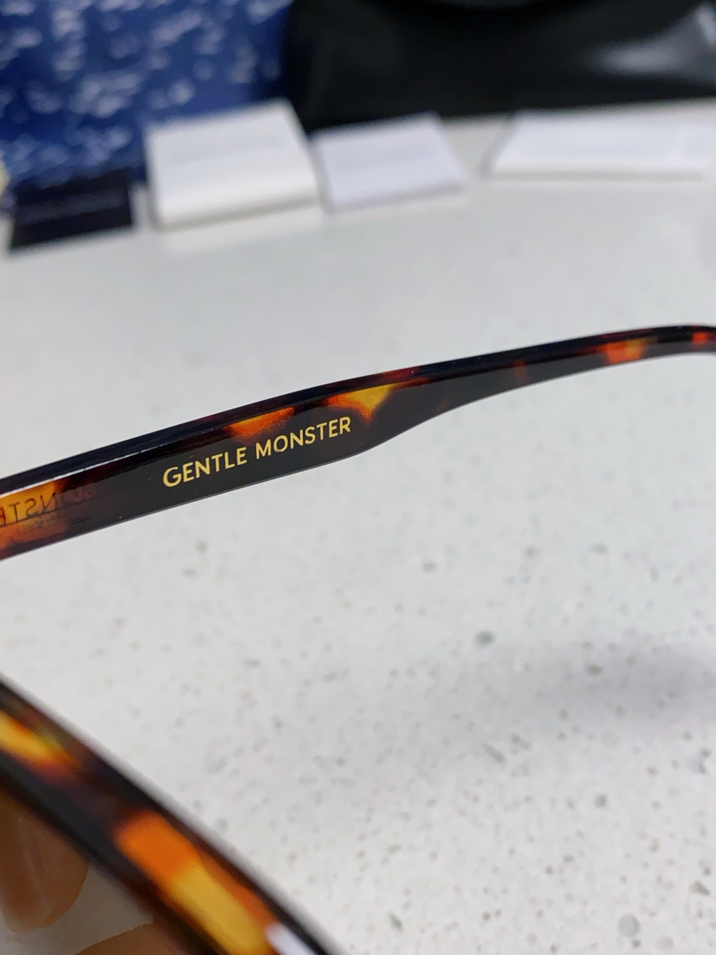   Gentle Moster(GM)  2025新款韩国V牌 女士墨镜小红书同款太阳镜男大框大脸显瘦 