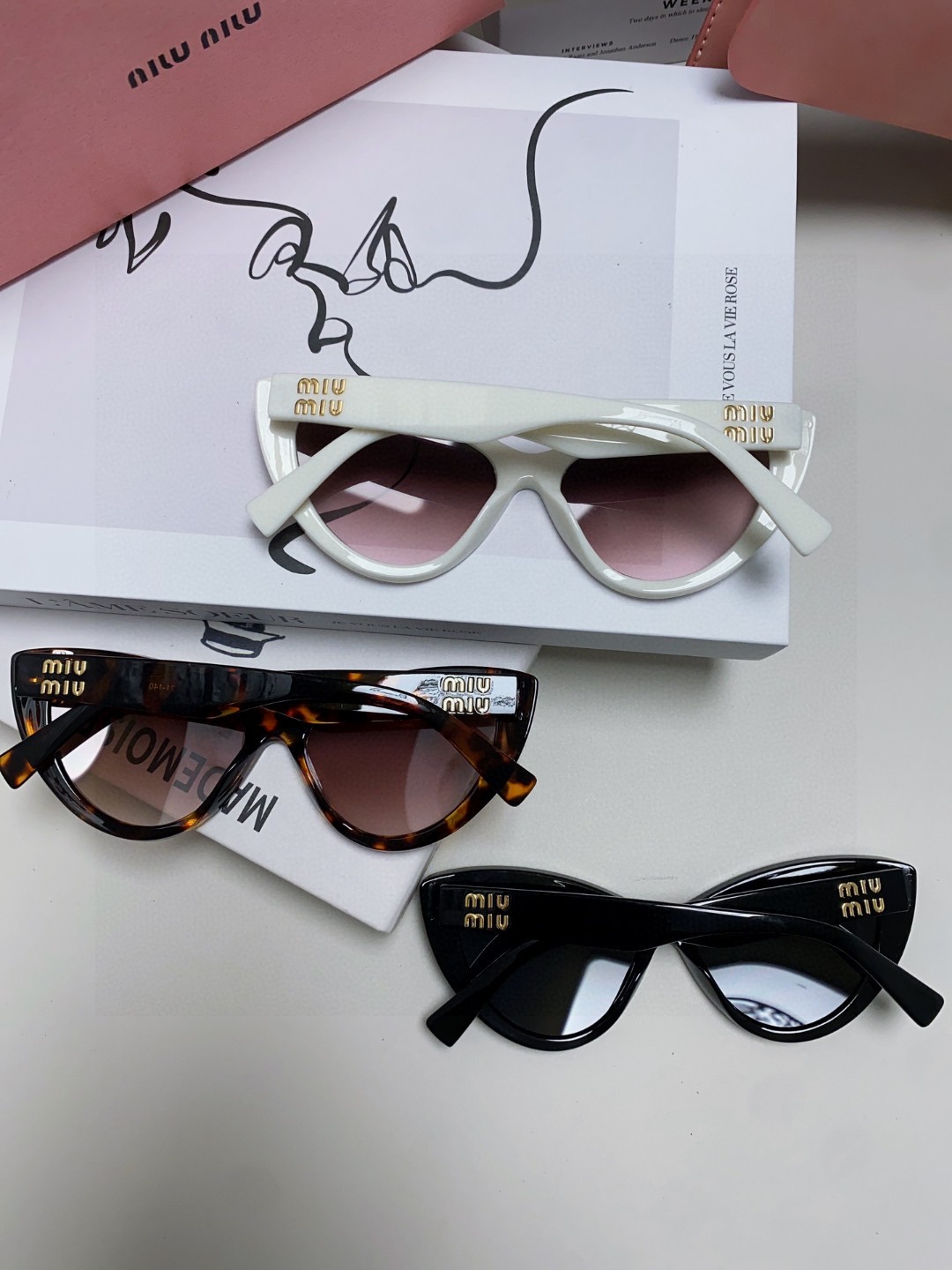  miumiu缪缪猫眼太阳镜，精致的MiuMiu小logo，各大网红博主推荐