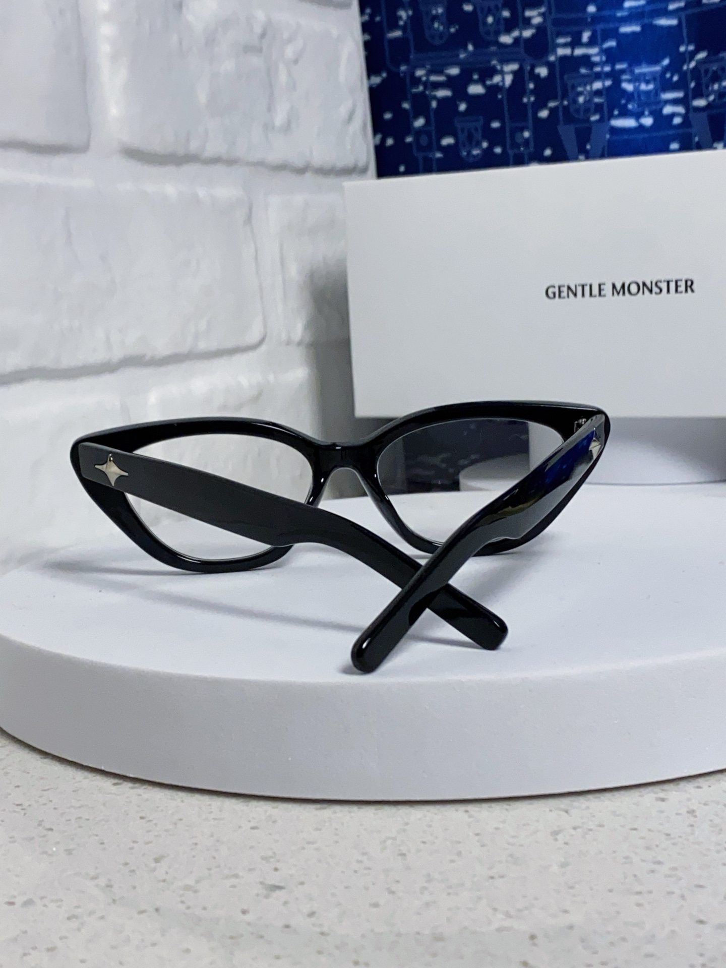   Gentle Moster(GM)  2025新款欧美风小框墨镜辣妹个性穿搭潮拍眼镜ins 猫眼太阳