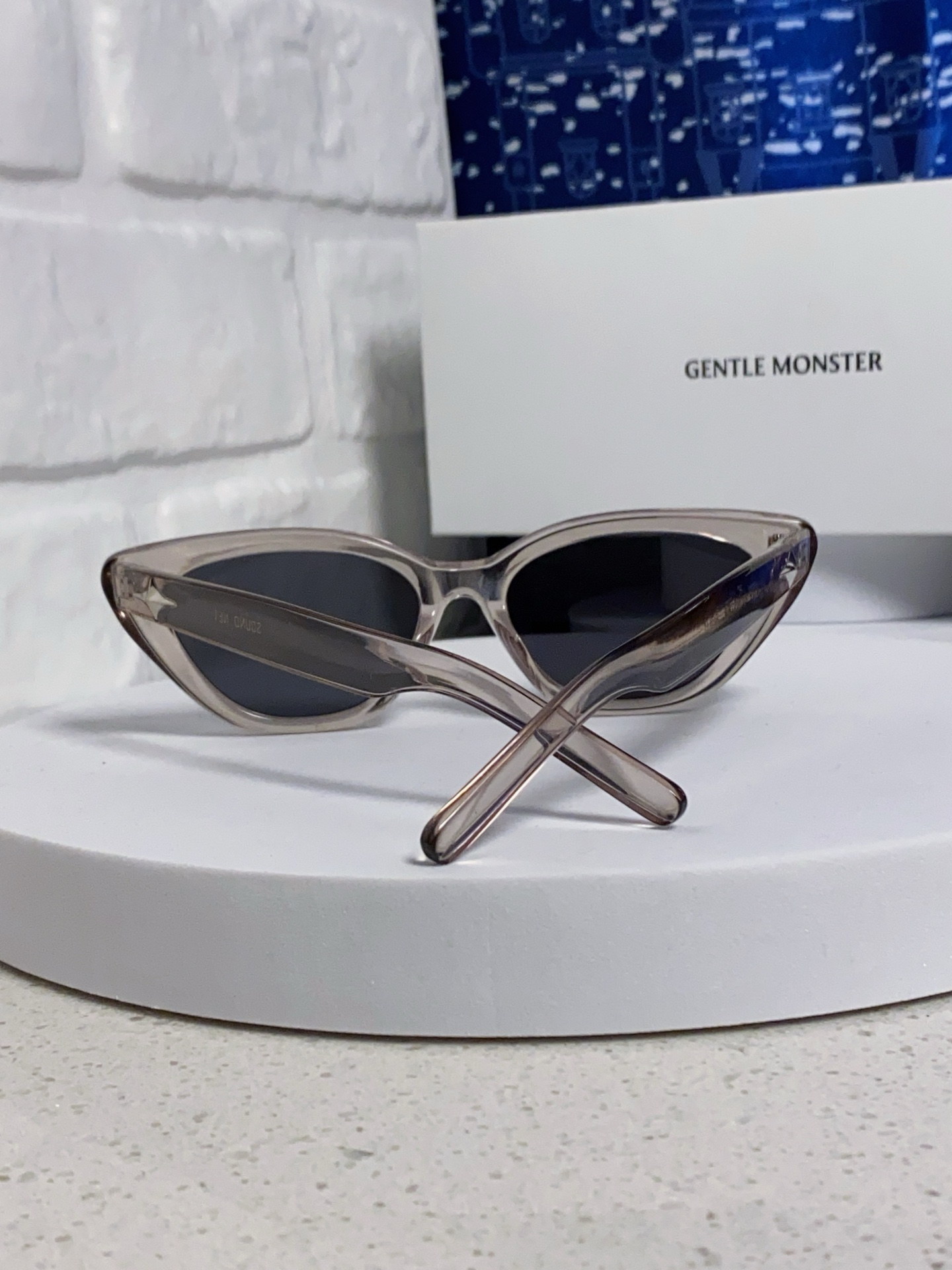   Gentle Moster(GM)  2025新款欧美风小框墨镜辣妹个性穿搭潮拍眼镜ins 猫眼太阳