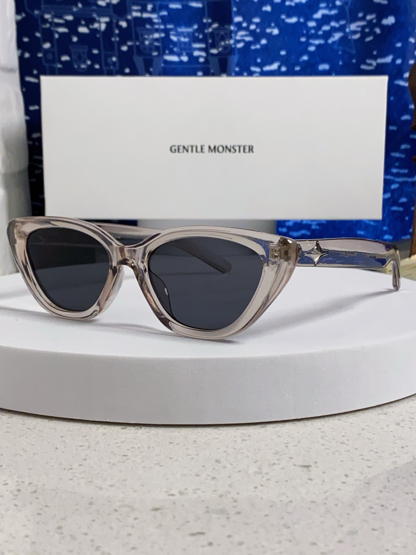   Gentle Moster(GM)  2025新款欧美风小框墨镜辣妹个性穿搭潮拍眼镜ins 猫眼太阳