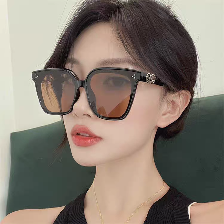   Gentle Moster(GM) jennie联名款GM墨镜女士2025新款高级感超大框太阳眼镜防