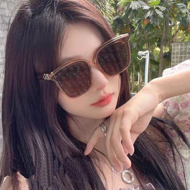   Gentle Moster(GM) jennie联名款GM墨镜女士2025新款高级感超大框太阳眼镜防