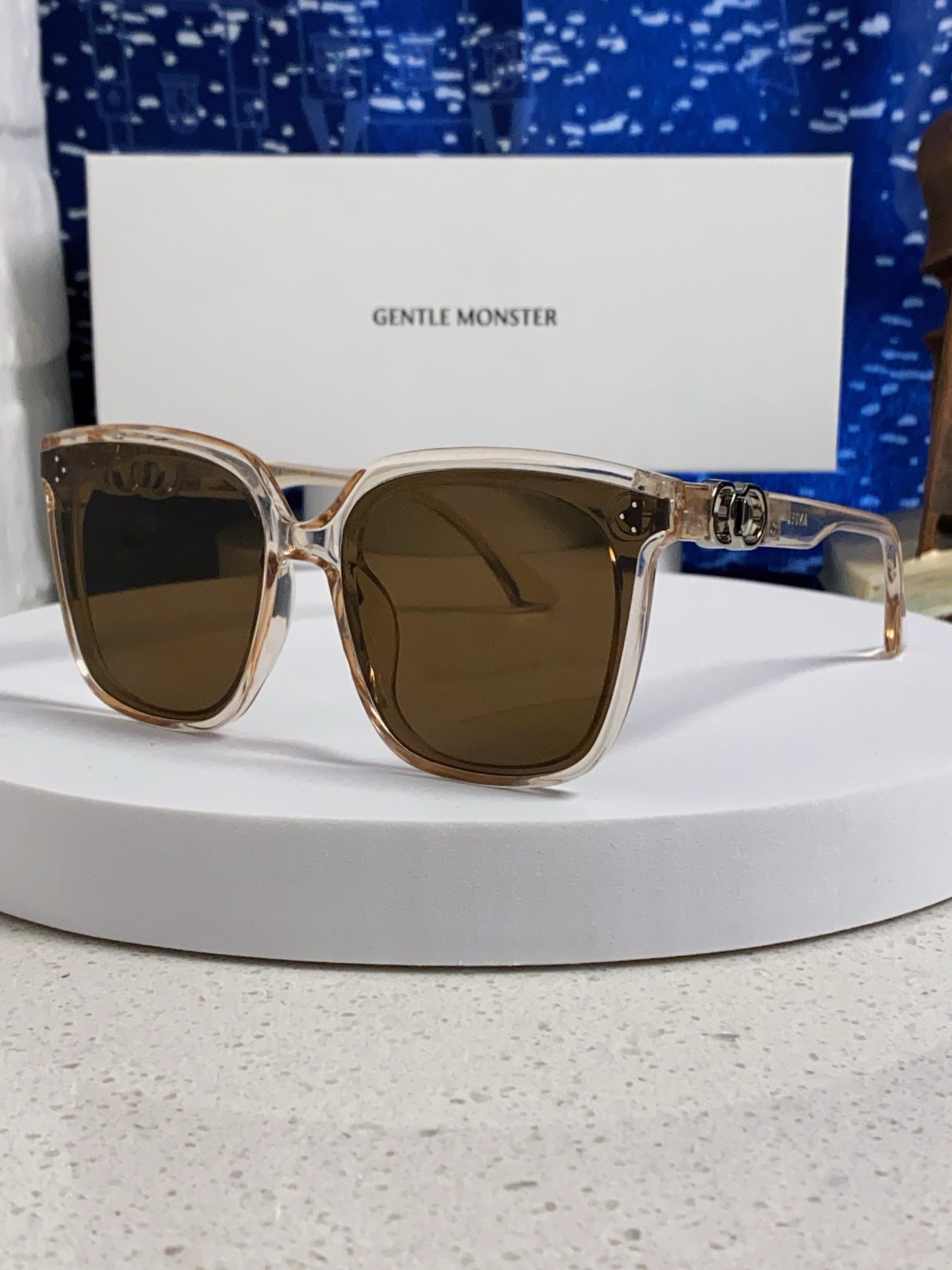  Gentle Moster(GM) jennie联名款GM墨镜女士2025新款高级感超大框太阳眼镜防