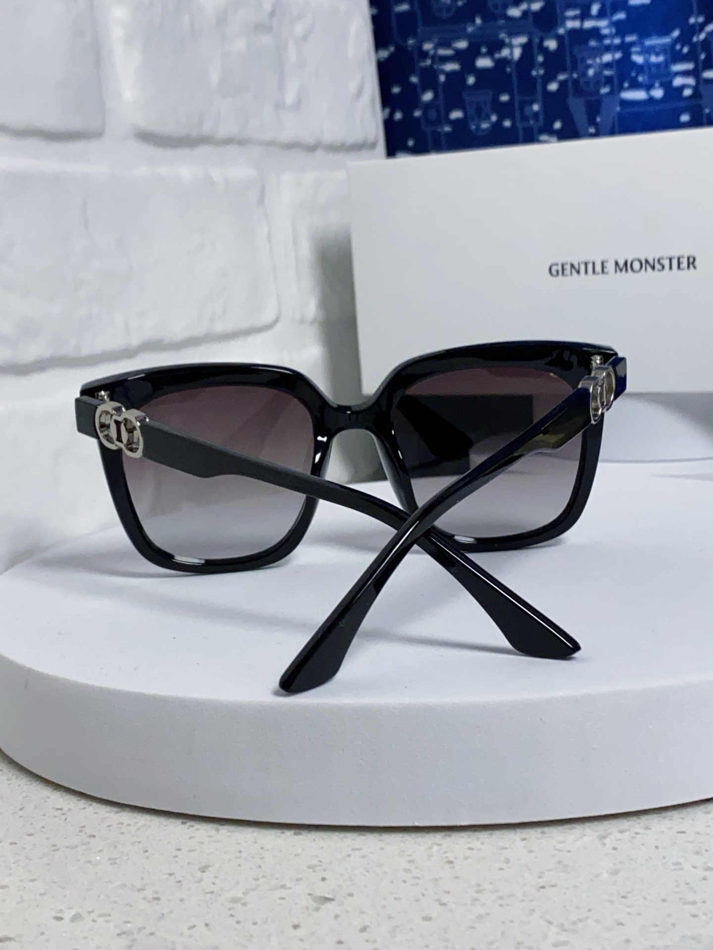   Gentle Moster(GM) jennie联名款GM墨镜女士2025新款高级感超大框太阳眼镜防