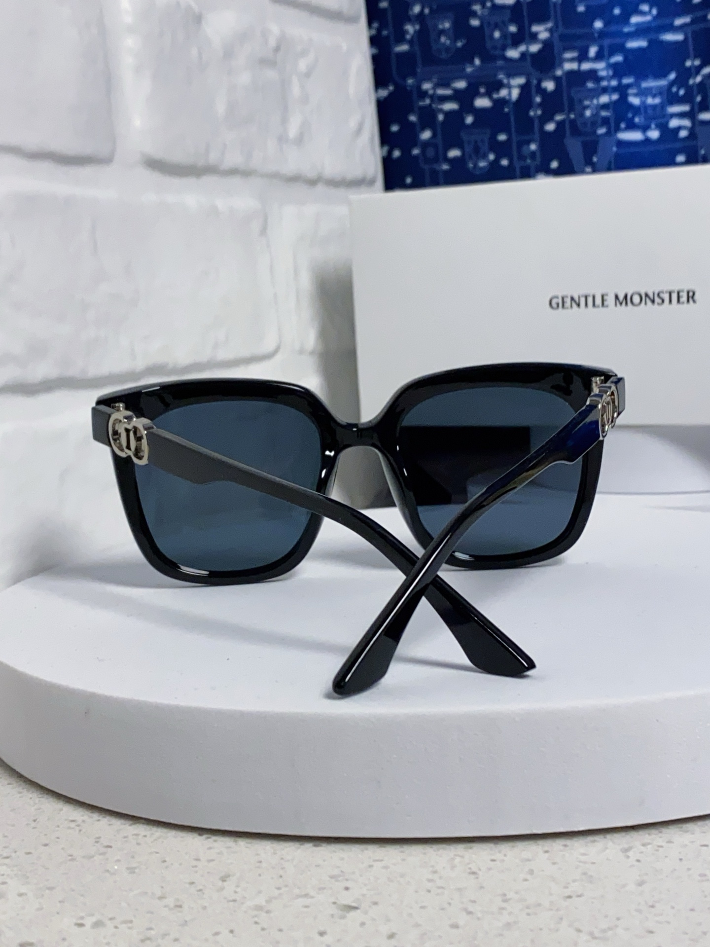   Gentle Moster(GM) jennie联名款GM墨镜女士2025新款高级感超大框太阳眼镜防