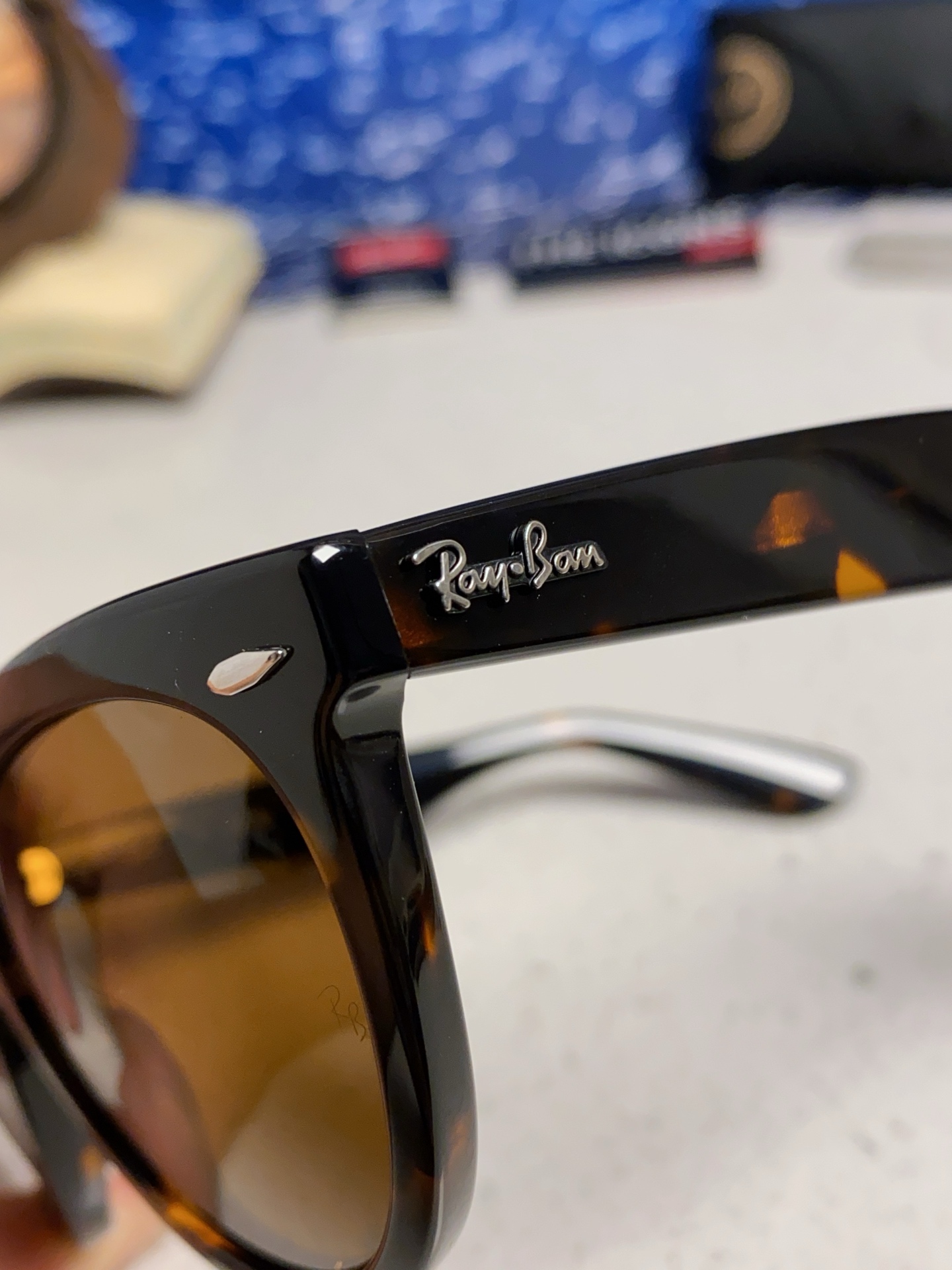  RayBan雷朋 2025新款王炸系列 太阳镜板材玻璃镜片眼镜黑色男女同款眼镜潮酷防晒墨镜 RB224