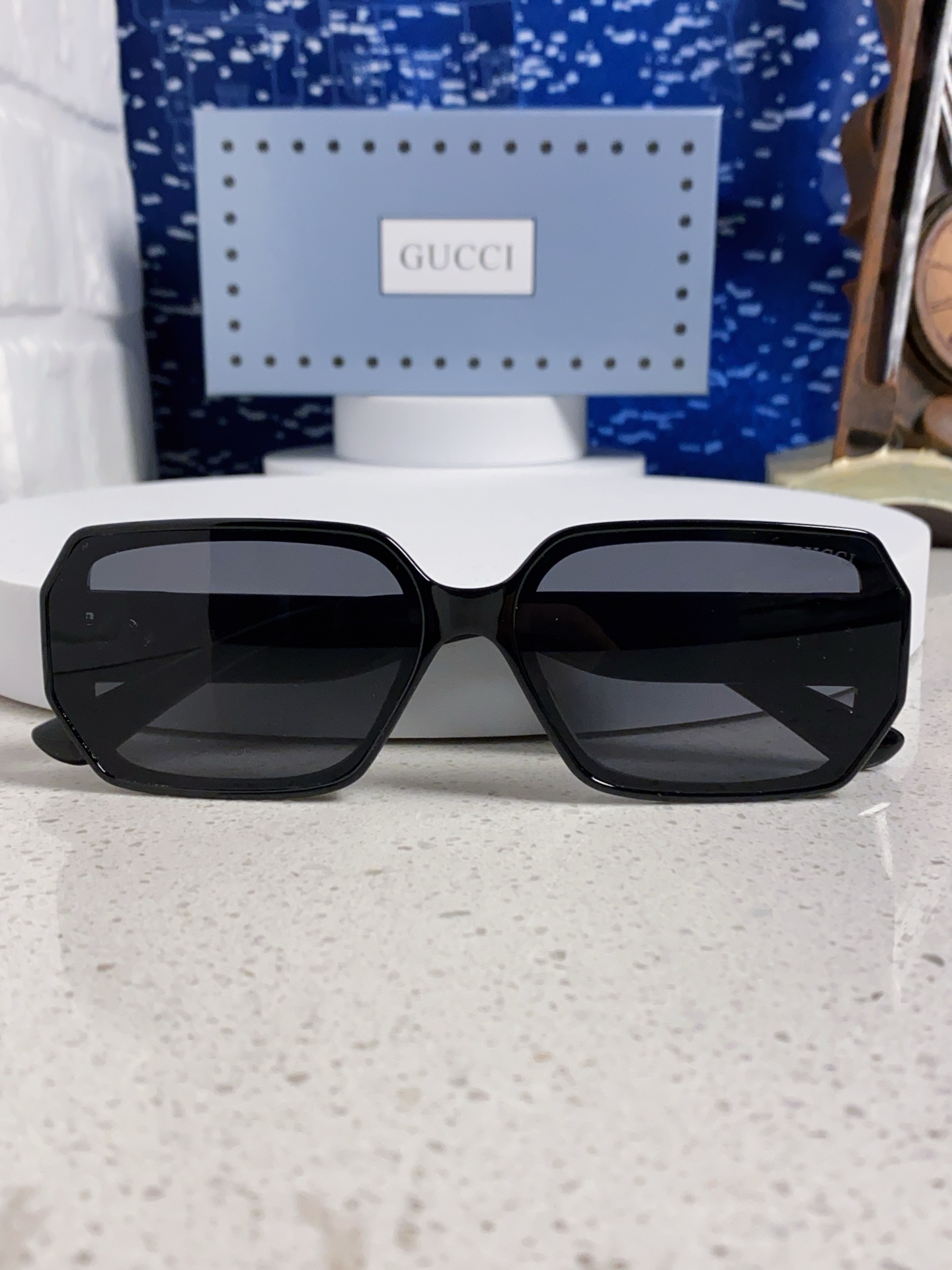  Gucci古奇 2025新款 原创个性多边形太阳镜欧美时尚宽腿菱形走秀墨镜 男女通用