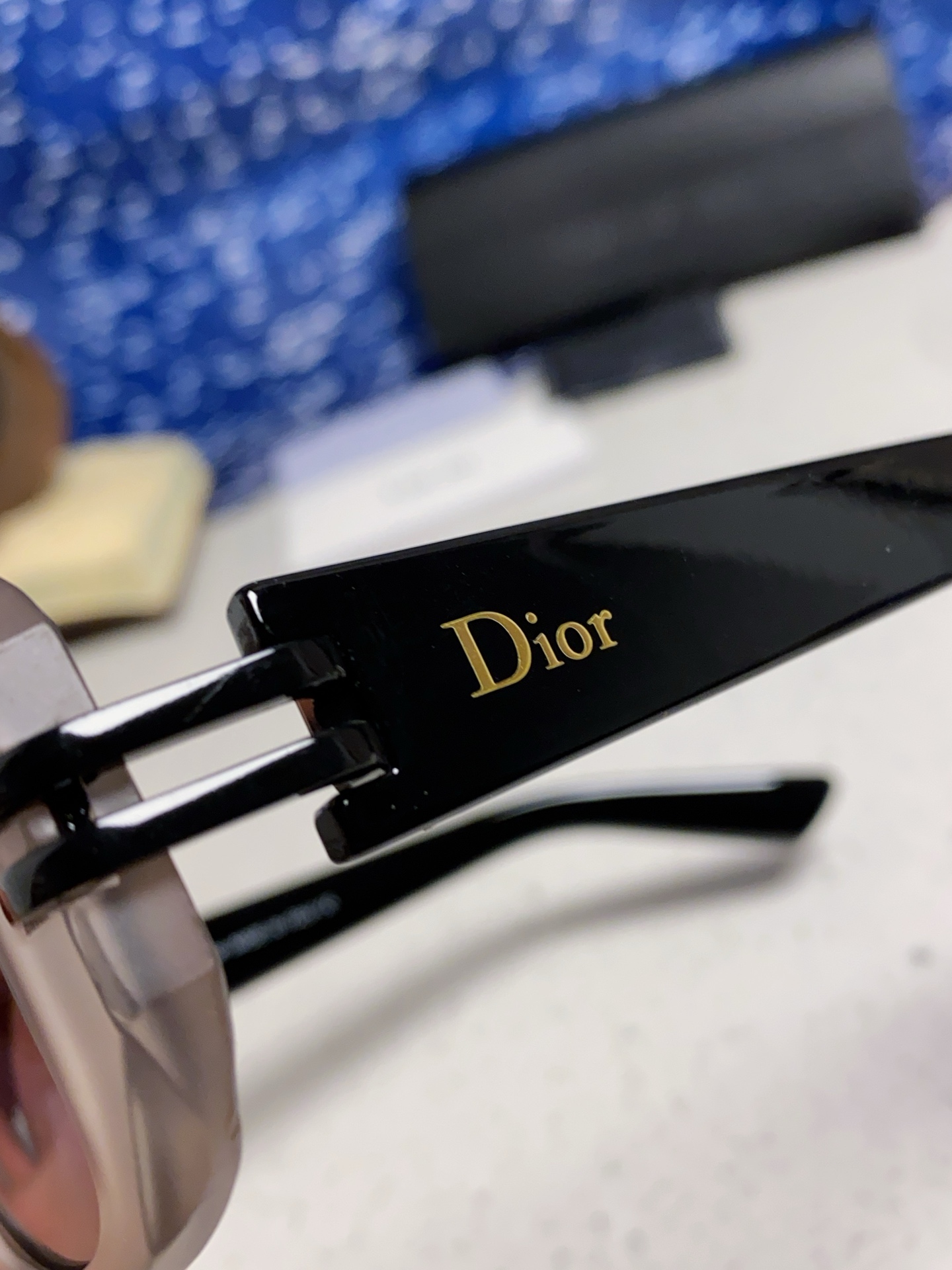  Dior迪奥 2025新款欧美高端女方框显瘦百搭太阳眼欧洲站网红高版旅游墨镜 