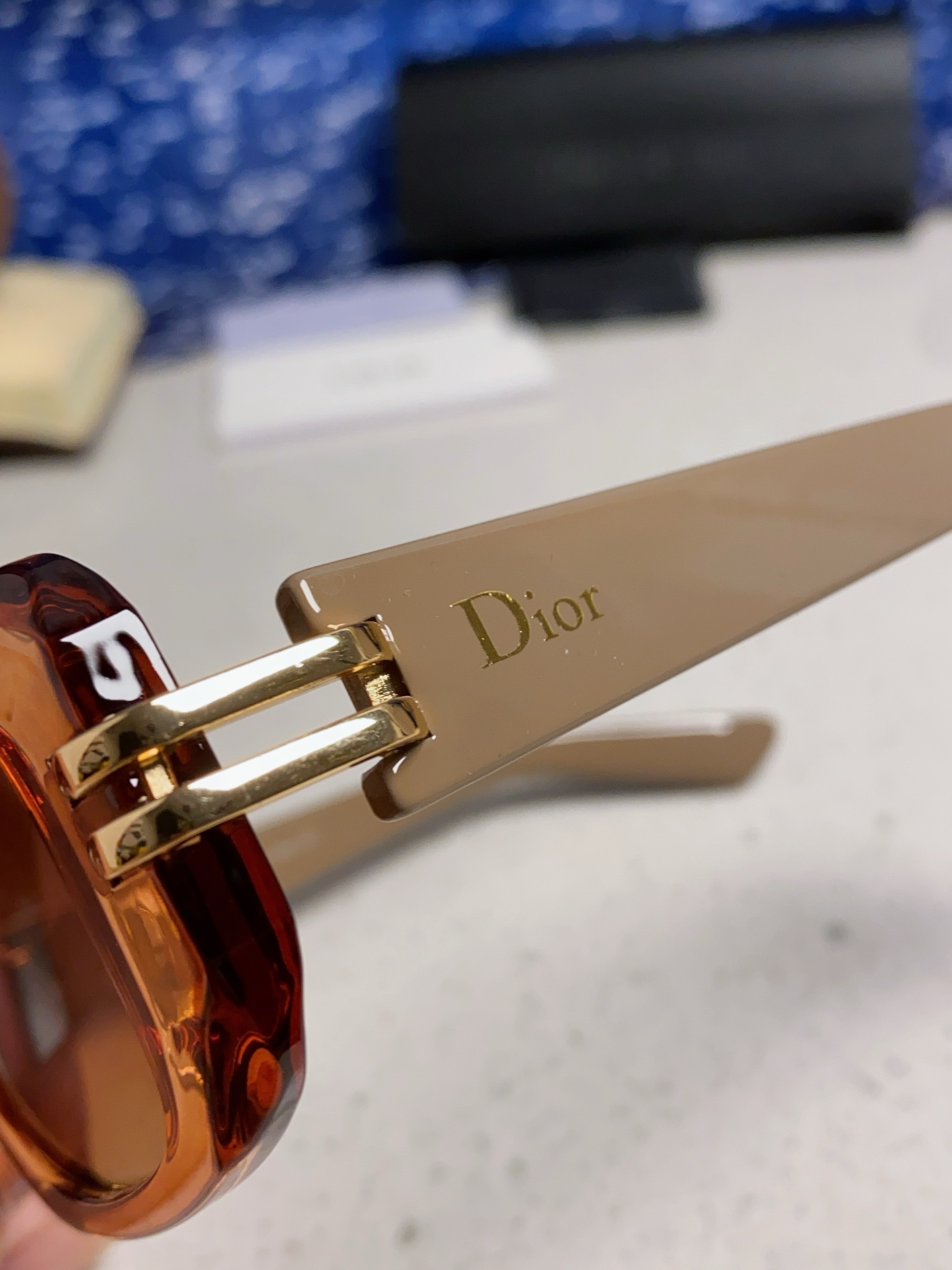  Dior迪奥 2025新款欧美高端女方框显瘦百搭太阳眼欧洲站网红高版旅游墨镜 