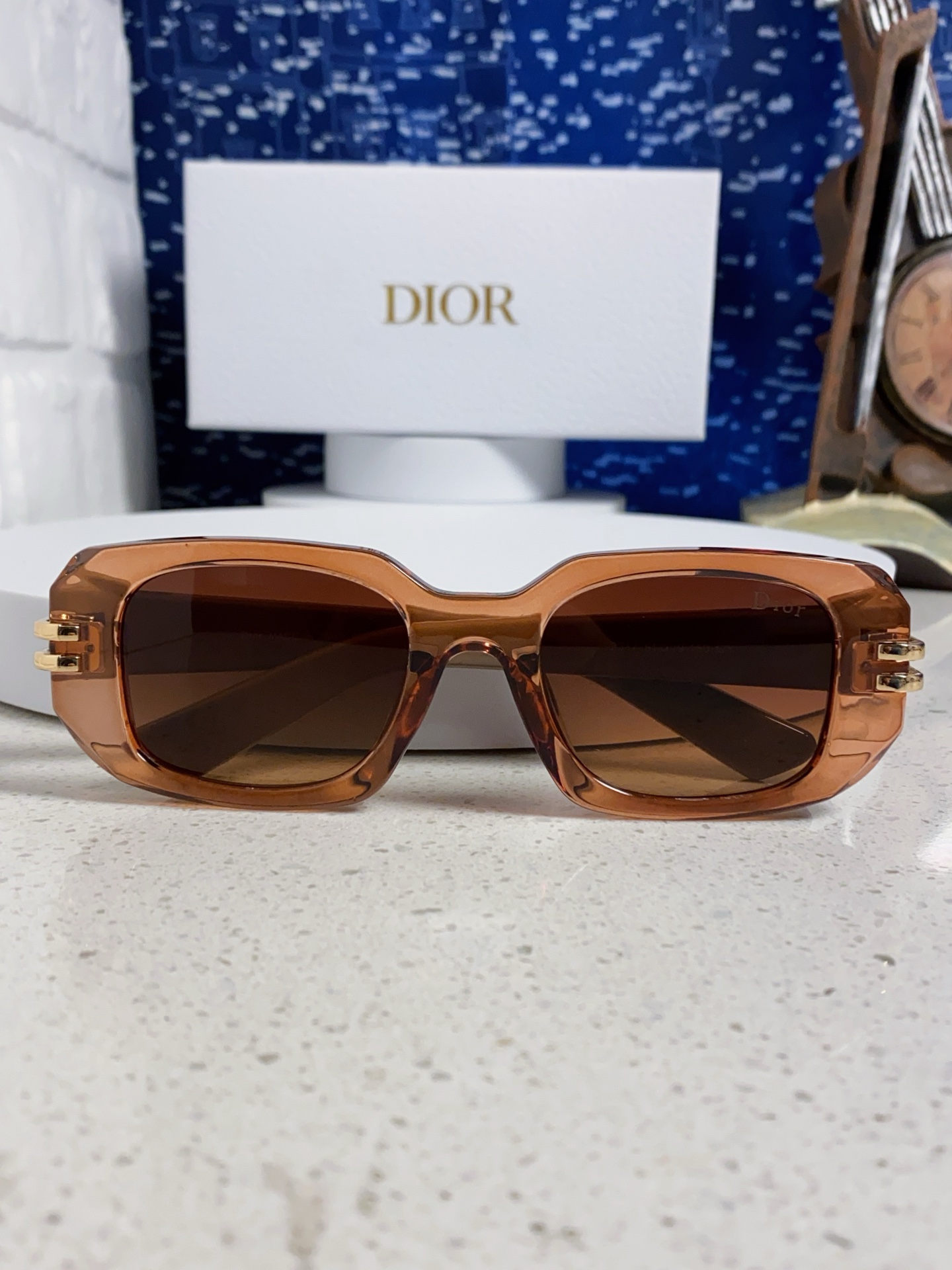  Dior迪奥 2025新款欧美高端女方框显瘦百搭太阳眼欧洲站网红高版旅游墨镜 