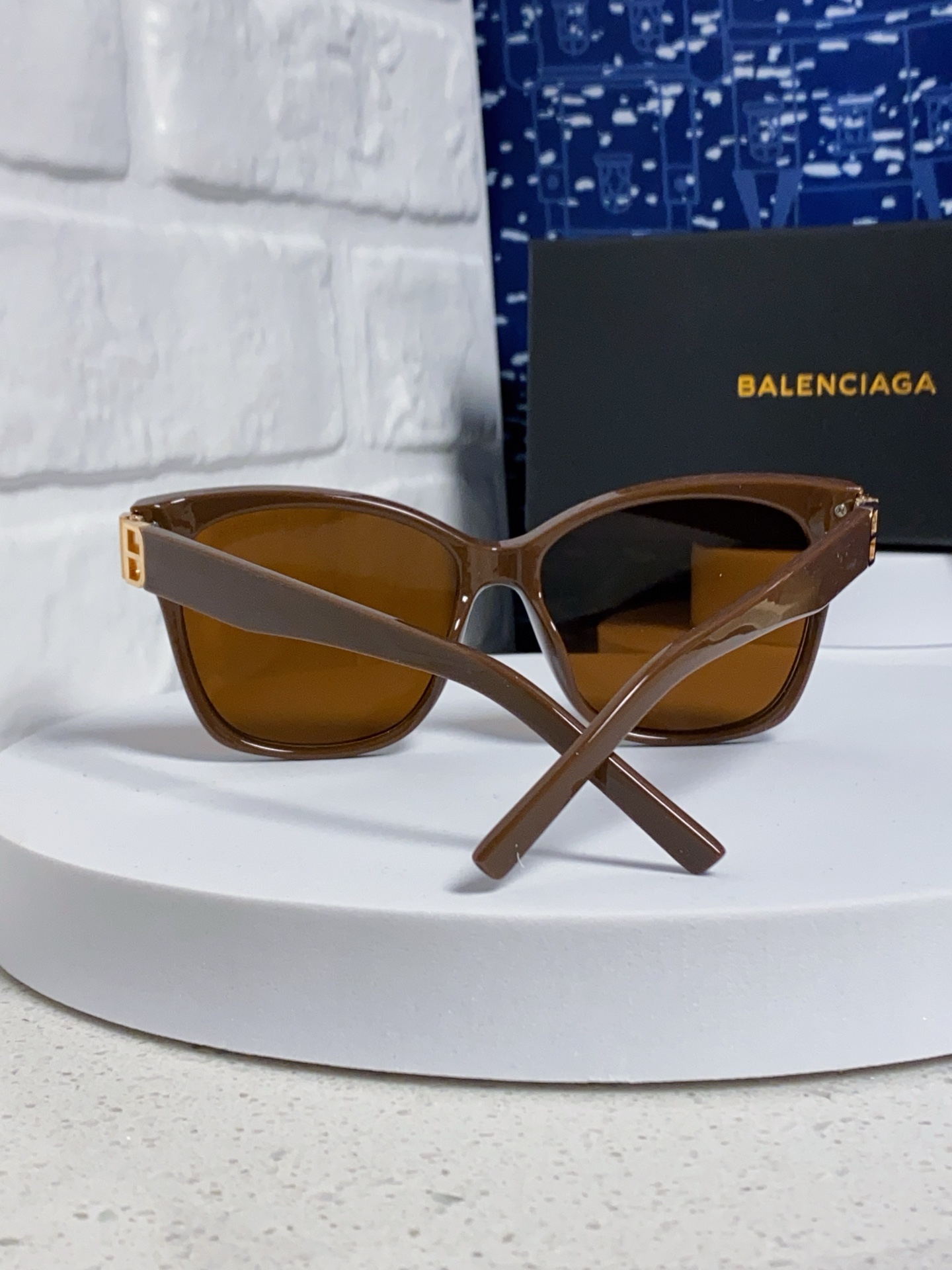  BALENCIAGA巴黎世家 2025新款虞书欣同款蝶形双B墨镜女高级感太阳眼镜 BB0102SA