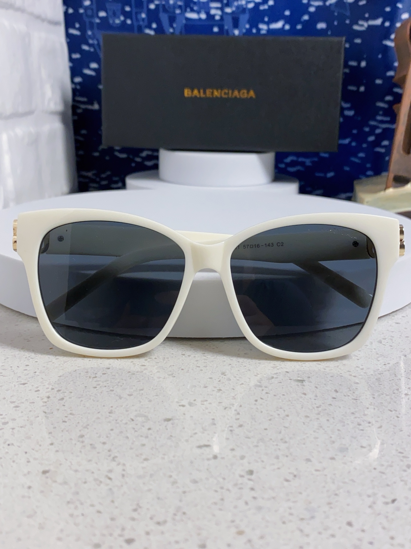  BALENCIAGA巴黎世家 2025新款虞书欣同款蝶形双B墨镜女高级感太阳眼镜 BB0102SA