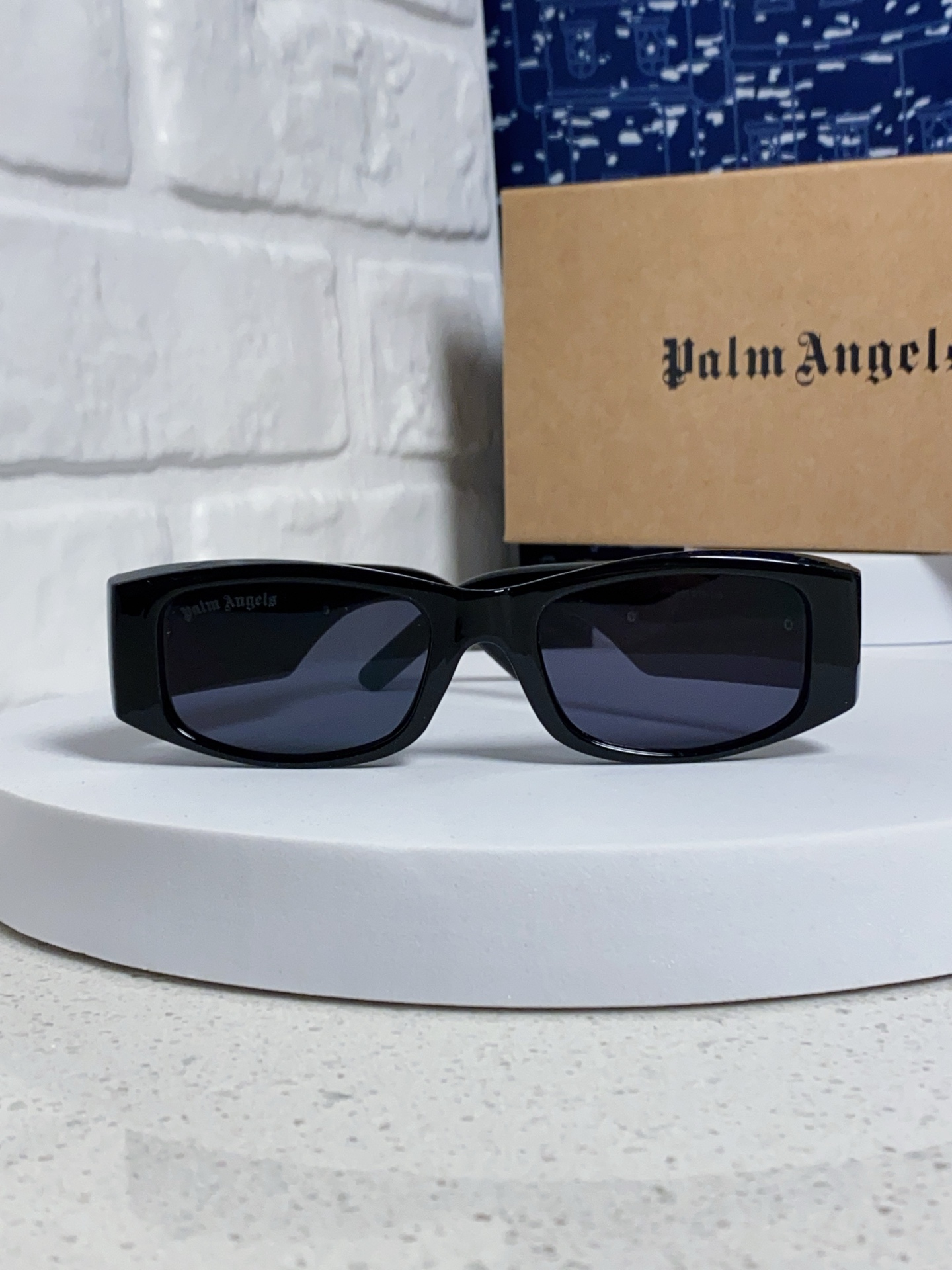  Palm Angels 大明星潮牌 2025新款时尚嘻哈风太阳镜黑框朋克字母个性墨镜潮流街拍太阳眼镜 