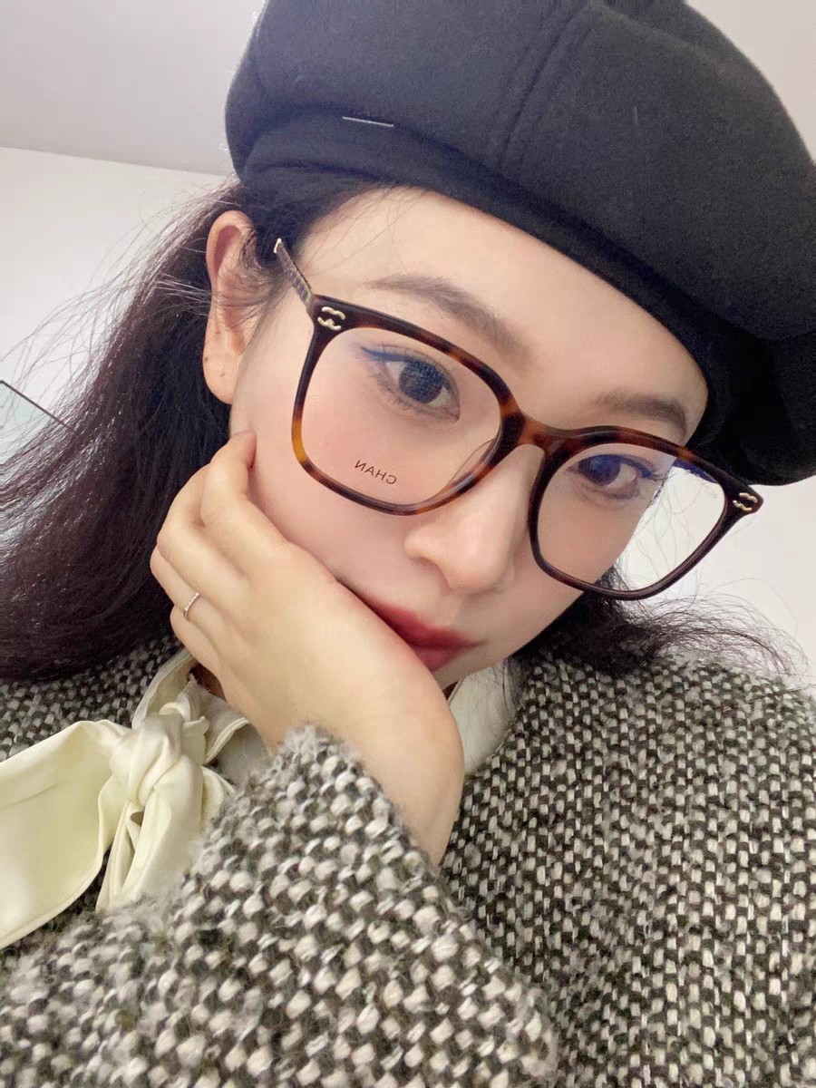  Chanel香奈儿 2025新款小香风高级感气质框架小羊皮链条腿黑框女士可配近视素颜镜