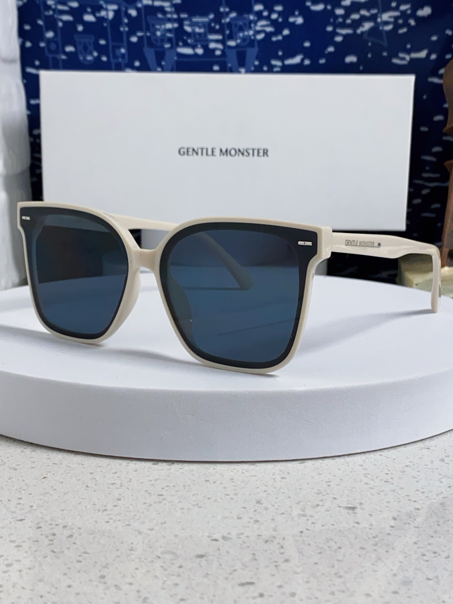   Gentle Moster(GM) GM墨镜新款方框板材时尚太阳镜防紫外线男女情侣网红同款 型号：S