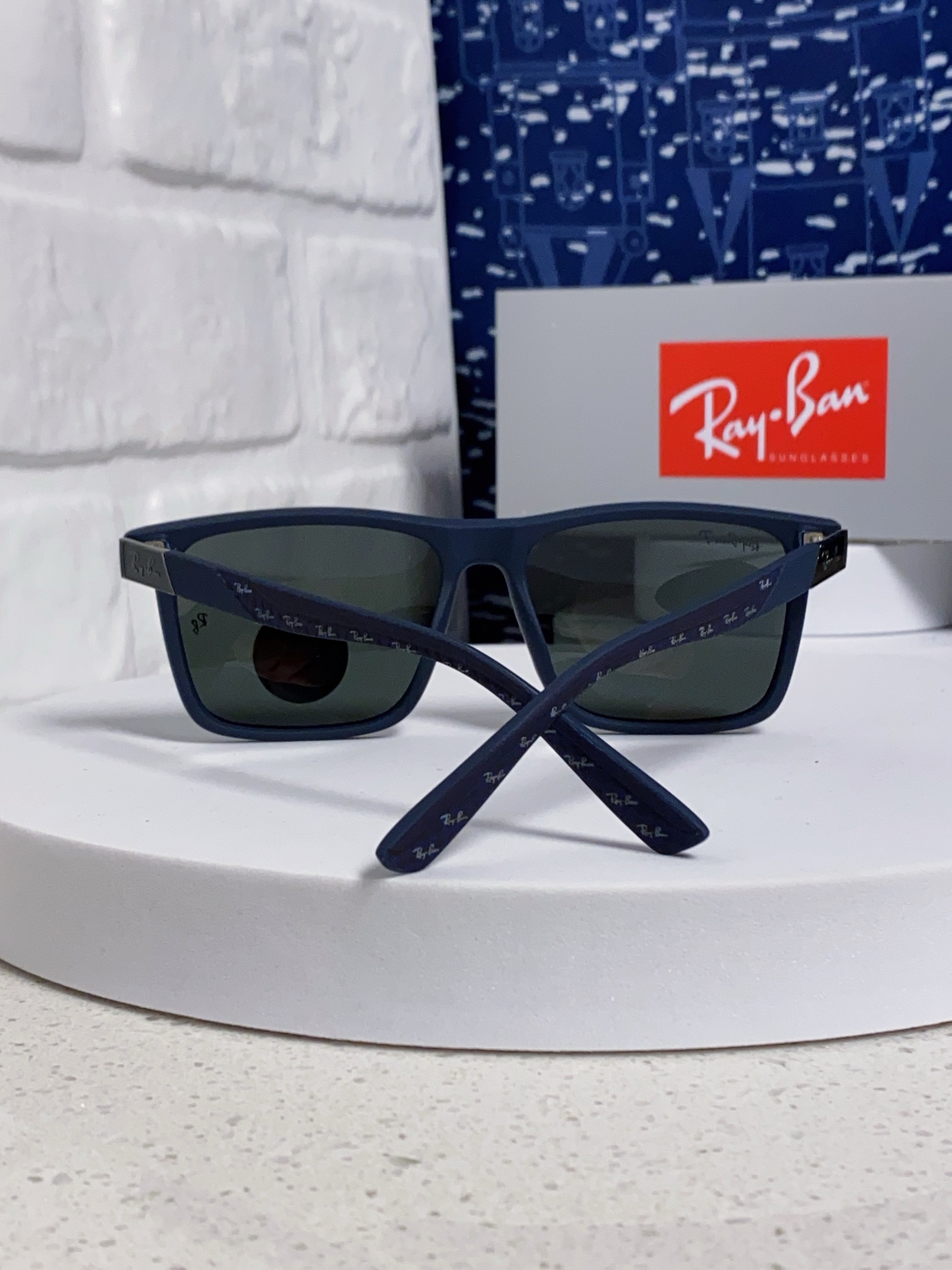  RayBan雷朋 2025新款太阳镜方形时尚复古男士开车防晒墨镜 RB69030 Size60口15-
